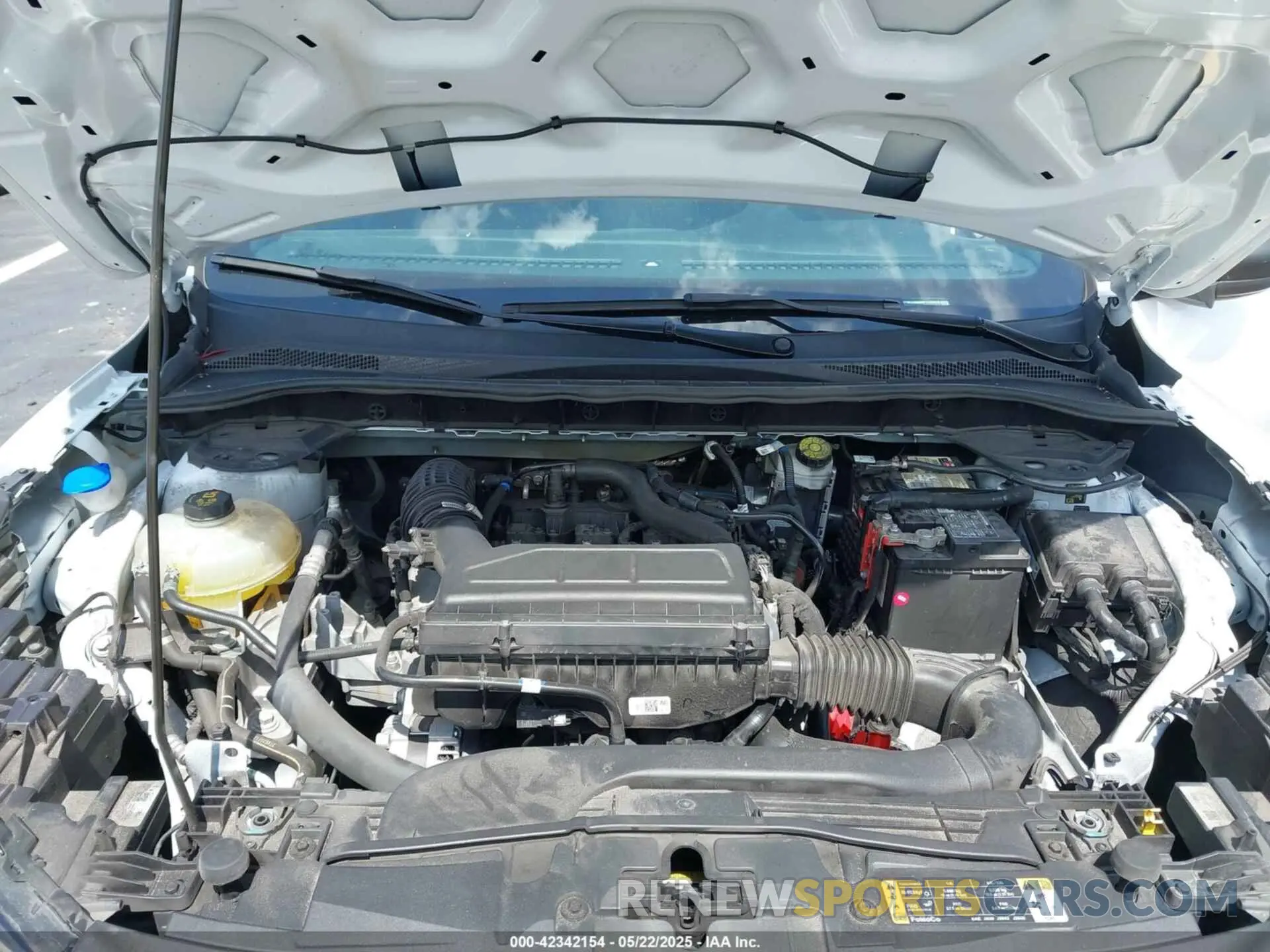 10 Photograph of a damaged car 1FMCU0MN6PUA59625 FORD ESCAPE 2023