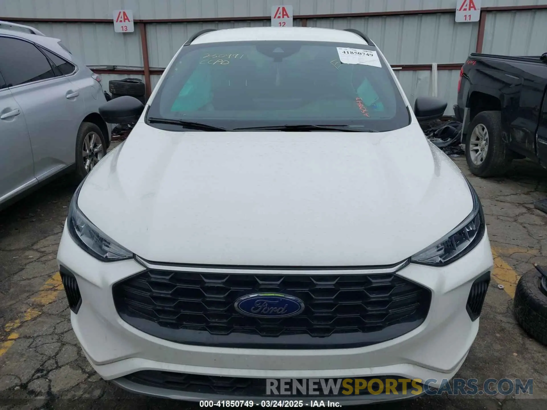 11 Фотография поврежденного автомобиля 1FMCU0MN6PUA90843 FORD ESCAPE 2023