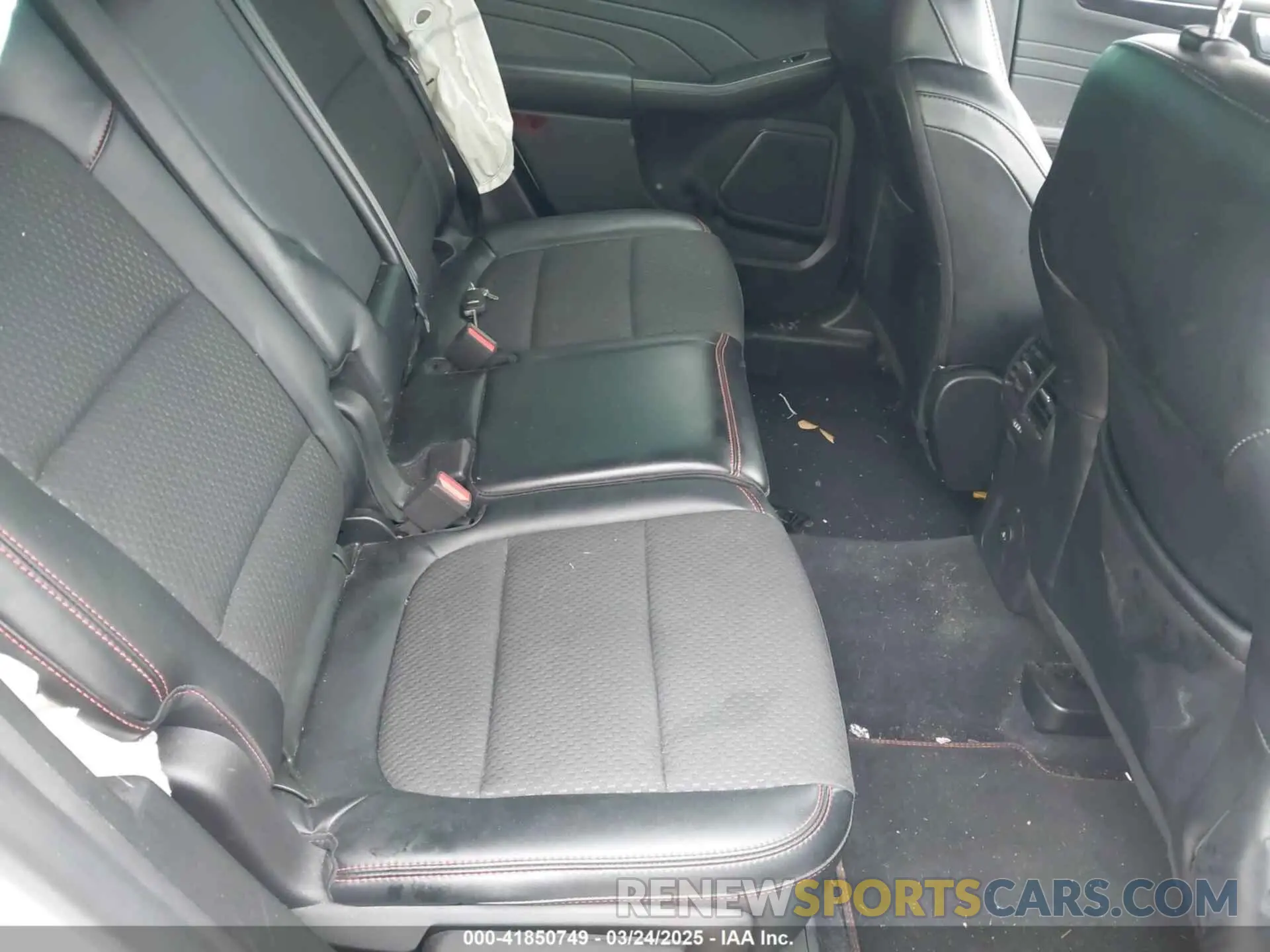 8 Фотография поврежденного автомобиля 1FMCU0MN6PUA90843 FORD ESCAPE 2023