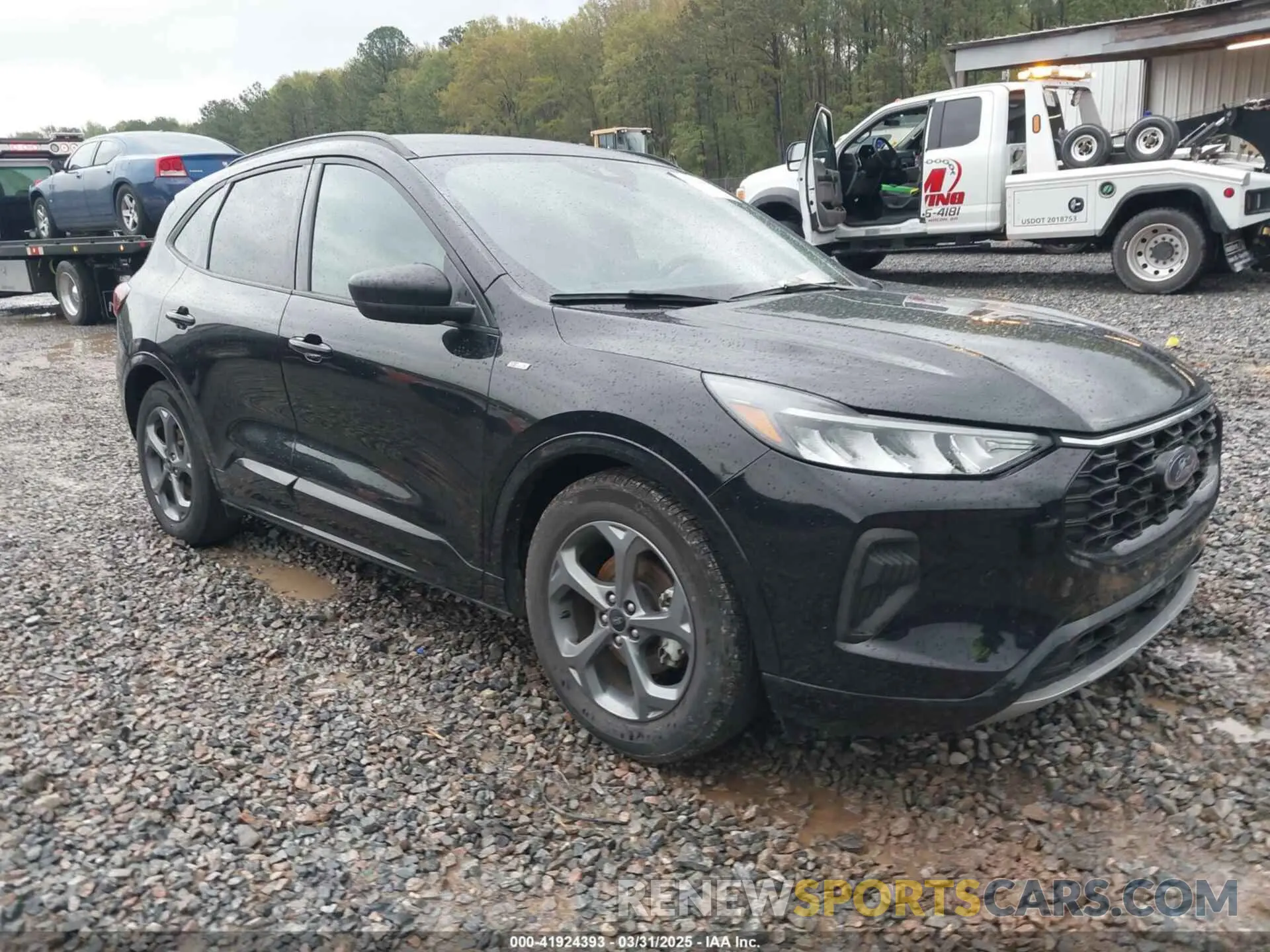 1 Photograph of a damaged car 1FMCU0MN7PUA25404 FORD ESCAPE 2023
