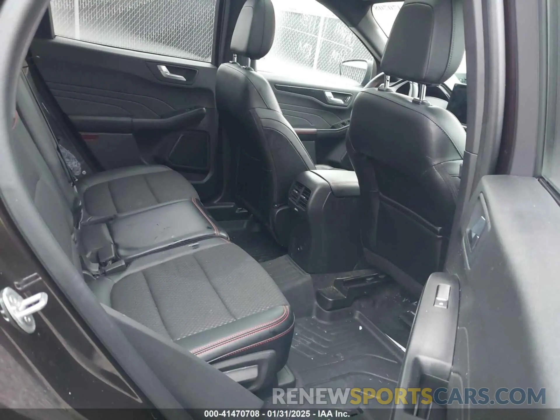 8 Фотография поврежденного автомобиля 1FMCU0MN7PUA38346 FORD ESCAPE 2023