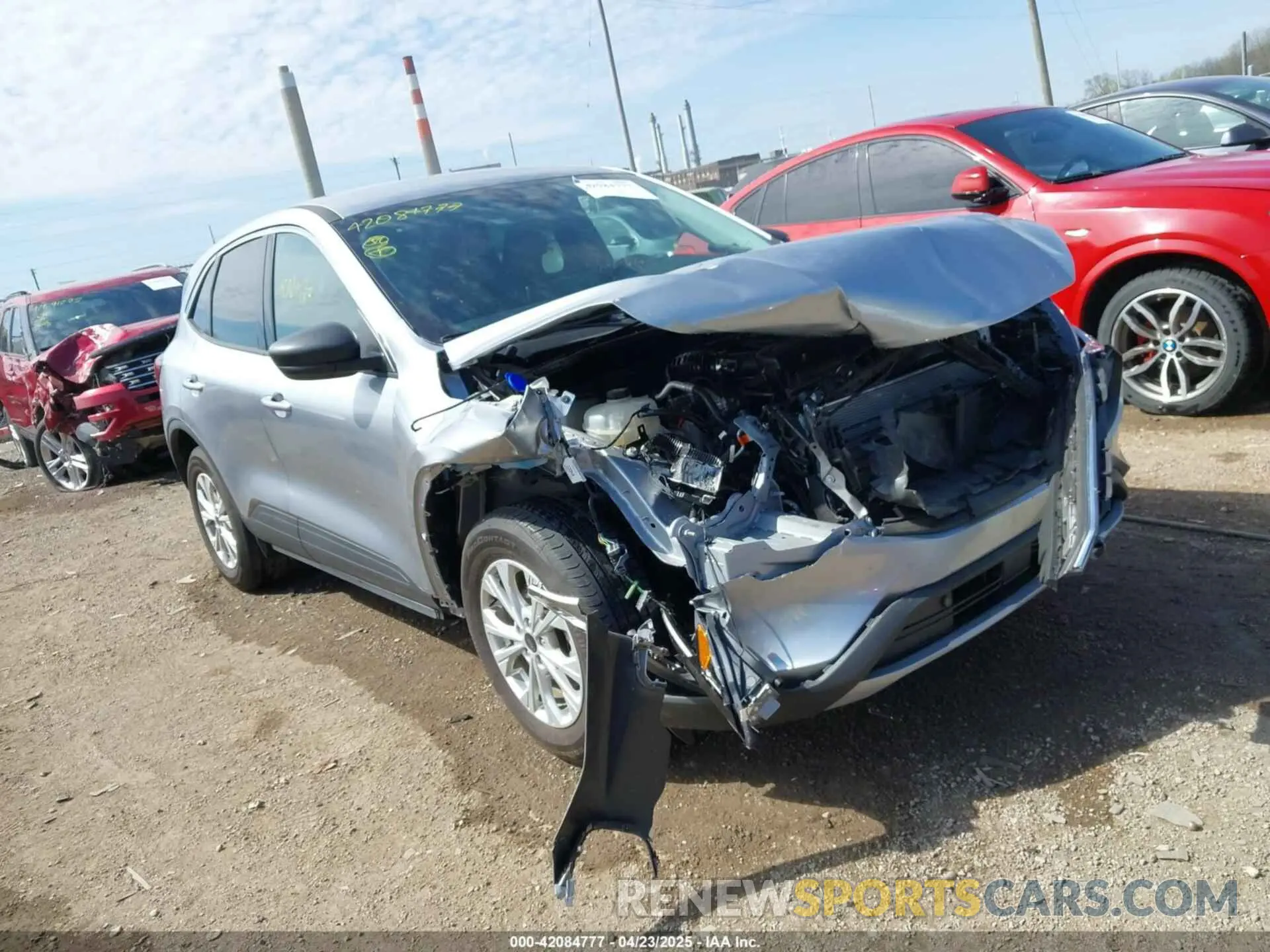 1 Фотография поврежденного автомобиля 1FMCU9GN0PUA51875 FORD ESCAPE 2023