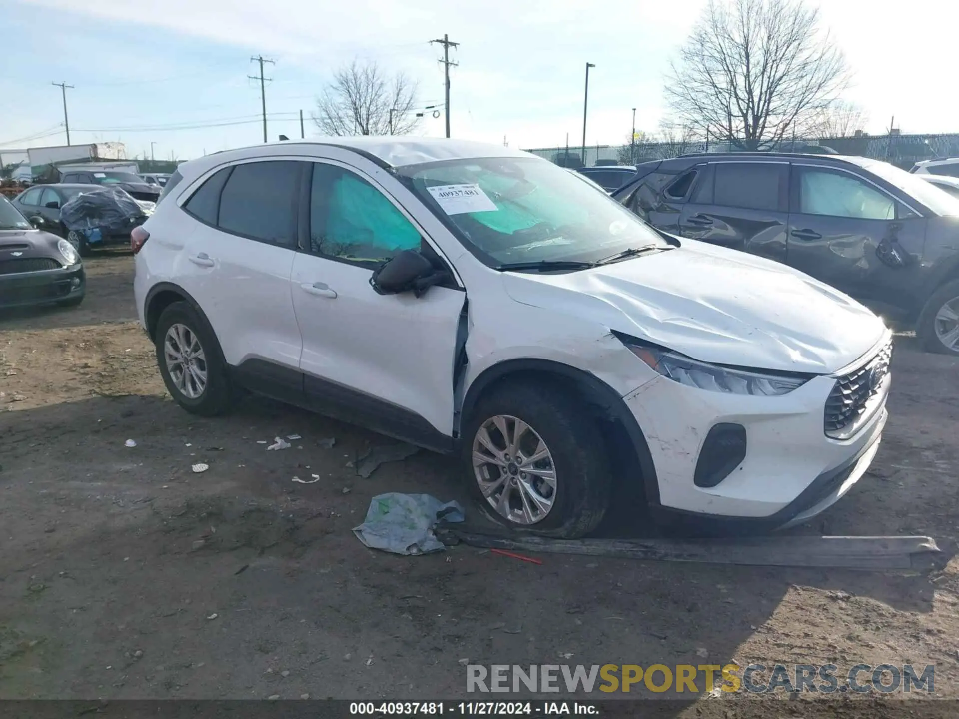 1 Photograph of a damaged car 1FMCU9GN0PUB29281 FORD ESCAPE 2023