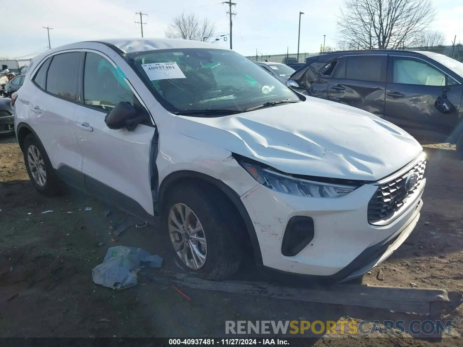 6 Photograph of a damaged car 1FMCU9GN0PUB29281 FORD ESCAPE 2023