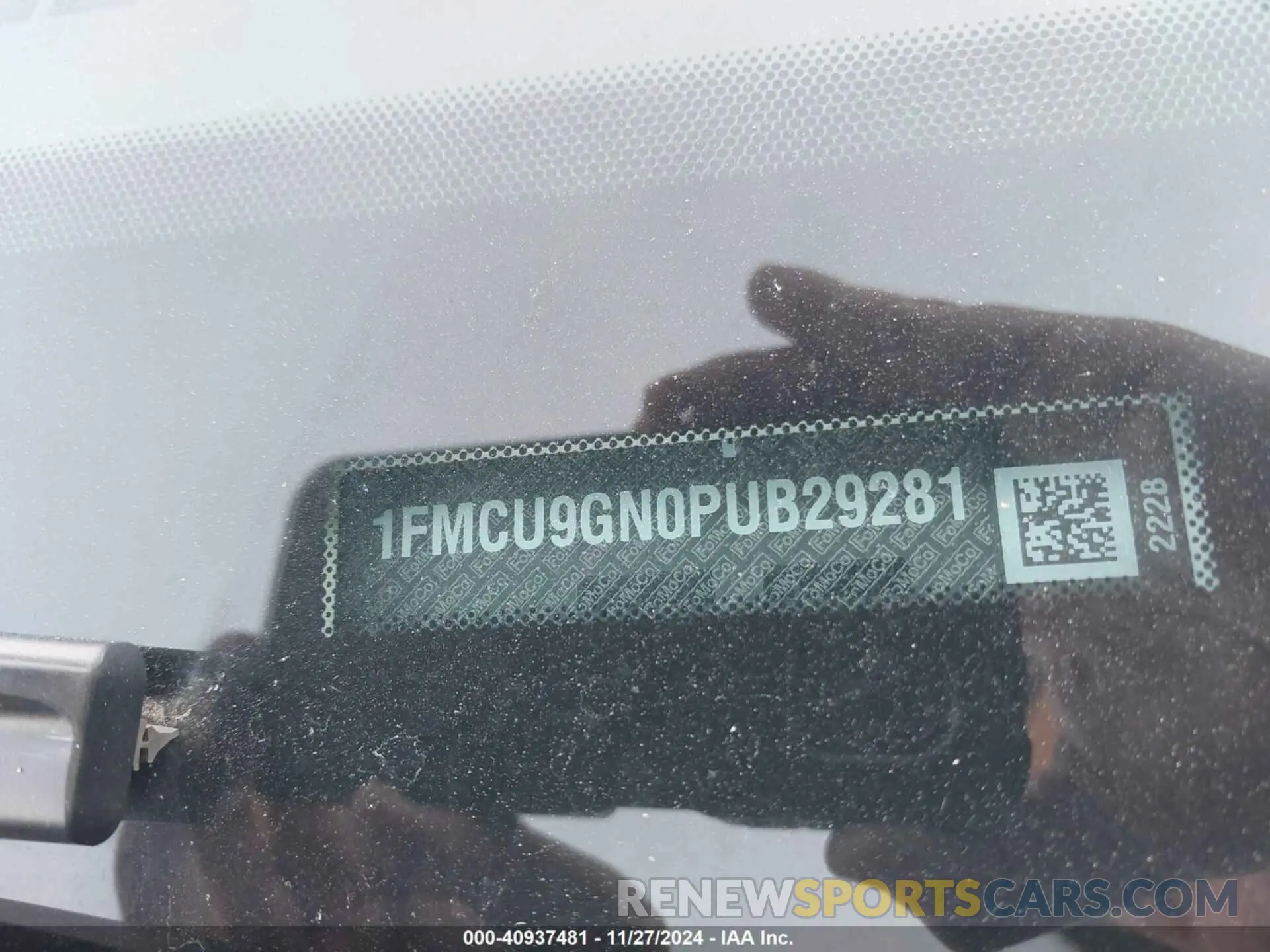 9 Photograph of a damaged car 1FMCU9GN0PUB29281 FORD ESCAPE 2023