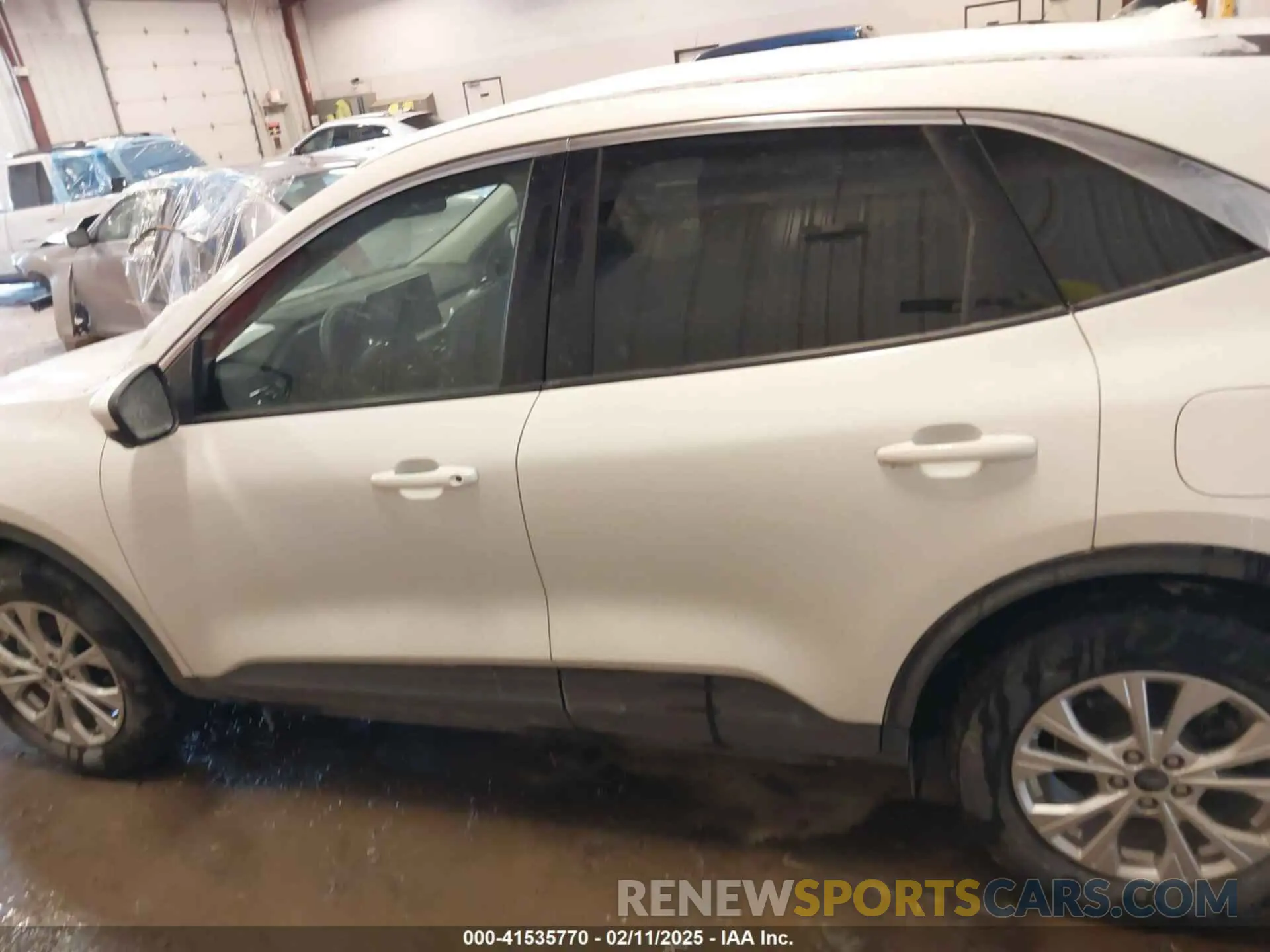 14 Фотография поврежденного автомобиля 1FMCU9GN6PUA88591 FORD ESCAPE 2023