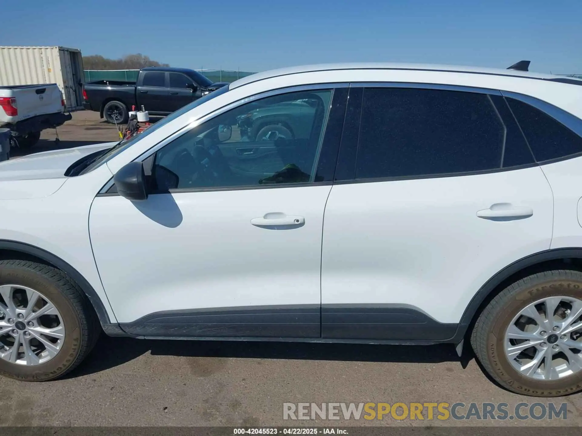 14 Фотография поврежденного автомобиля 1FMCU9GN7PUA34362 FORD ESCAPE 2023
