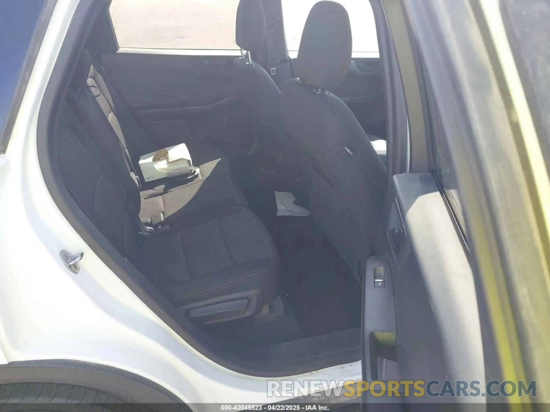 8 Фотография поврежденного автомобиля 1FMCU9GN7PUA34362 FORD ESCAPE 2023
