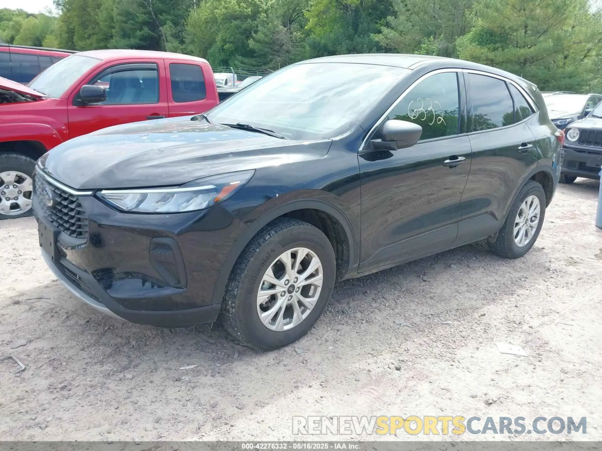 2 Photograph of a damaged car 1FMCU9GN7PUB17659 FORD ESCAPE 2023