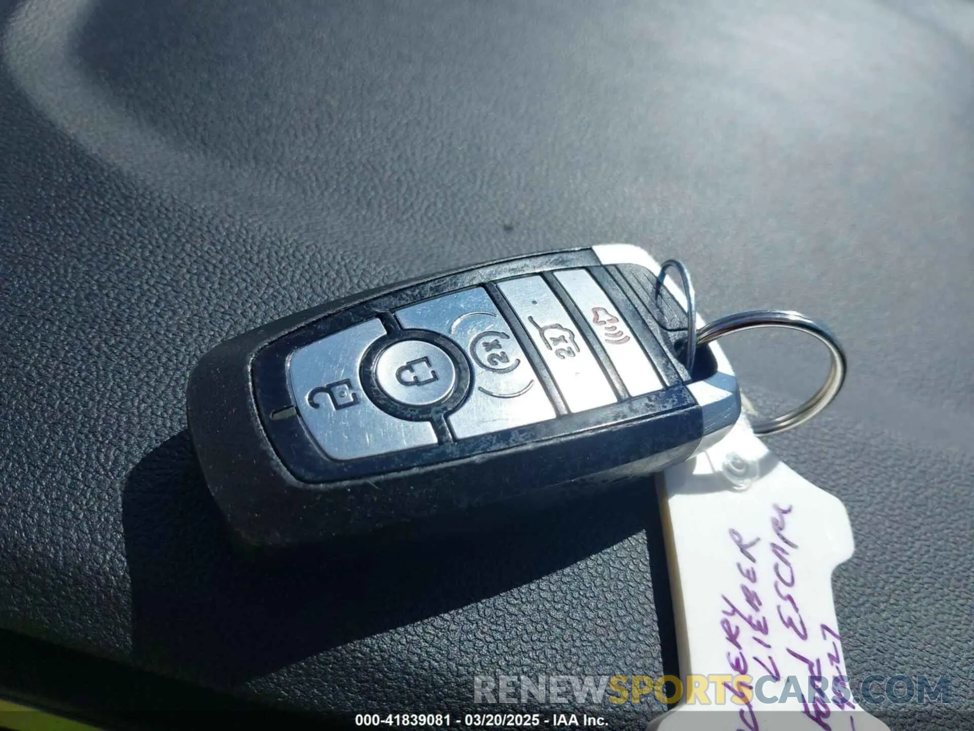 11 Фотография поврежденного автомобиля 1FMCU9GNXPUA13909 FORD ESCAPE 2023