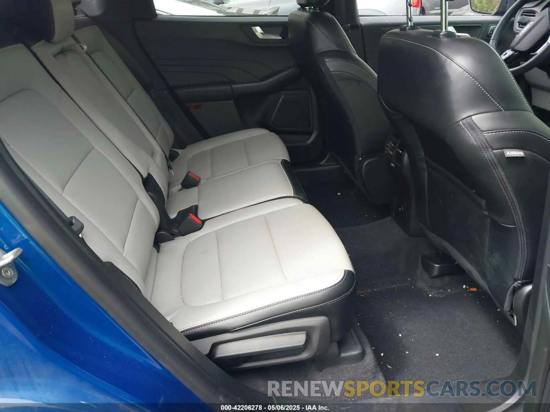 8 Photograph of a damaged car 1FMCU9JA7PUA96303 FORD ESCAPE 2023