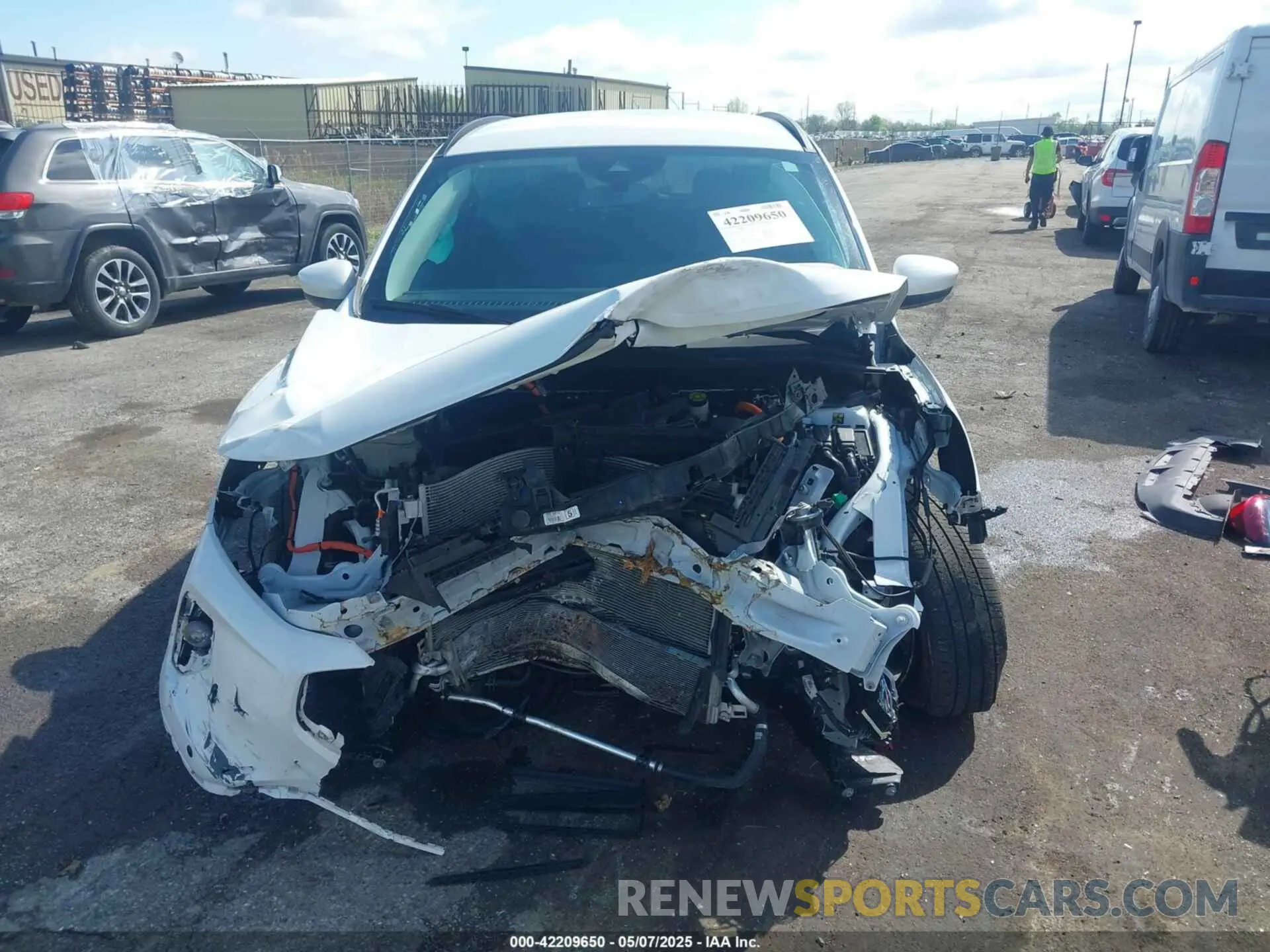 12 Photograph of a damaged car 1FMCU9JZ4PUA28708 FORD ESCAPE 2023