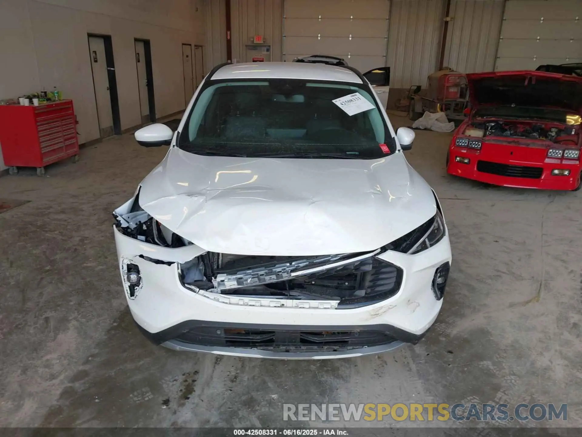 6 Photograph of a damaged car 1FMCU9JZ6PUA87730 FORD ESCAPE 2023