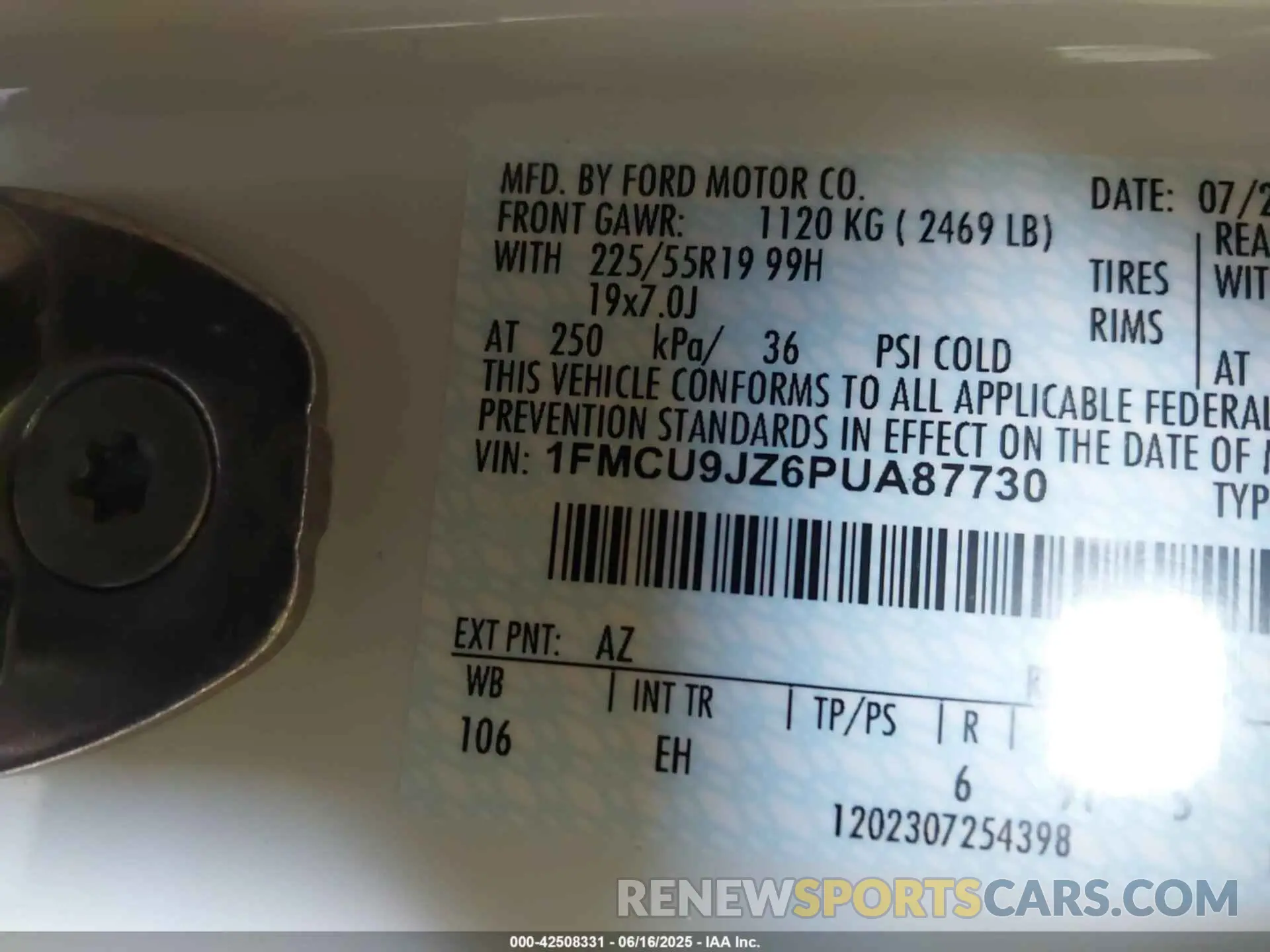 9 Photograph of a damaged car 1FMCU9JZ6PUA87730 FORD ESCAPE 2023