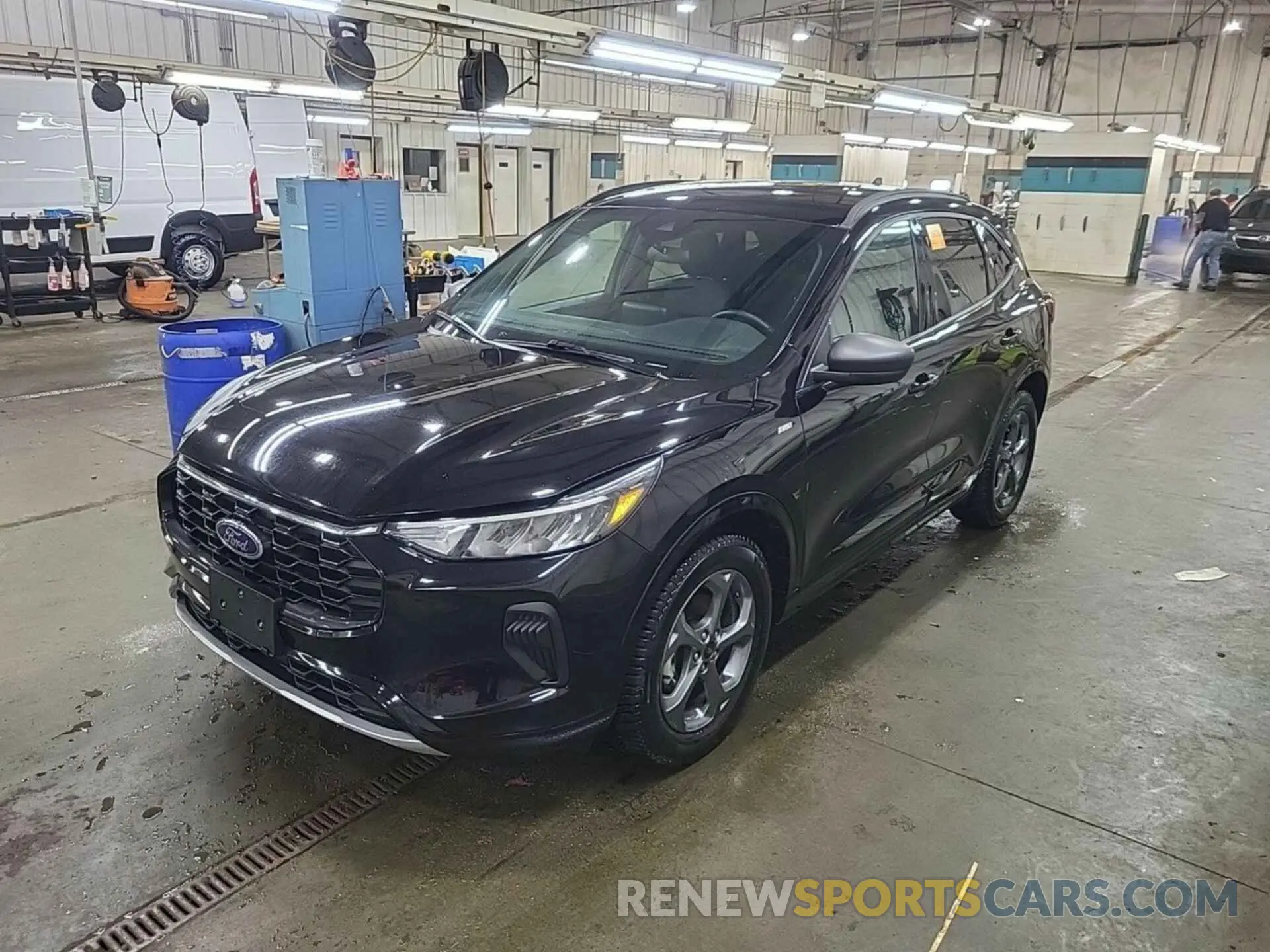4 Фотография поврежденного автомобиля 1FMCU9MN4PUA46828 FORD ESCAPE 2023