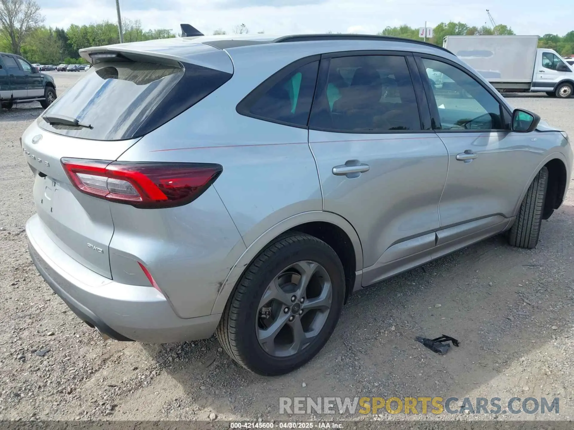 4 Фотография поврежденного автомобиля 1FMCU9MN6PUA08596 FORD ESCAPE 2023