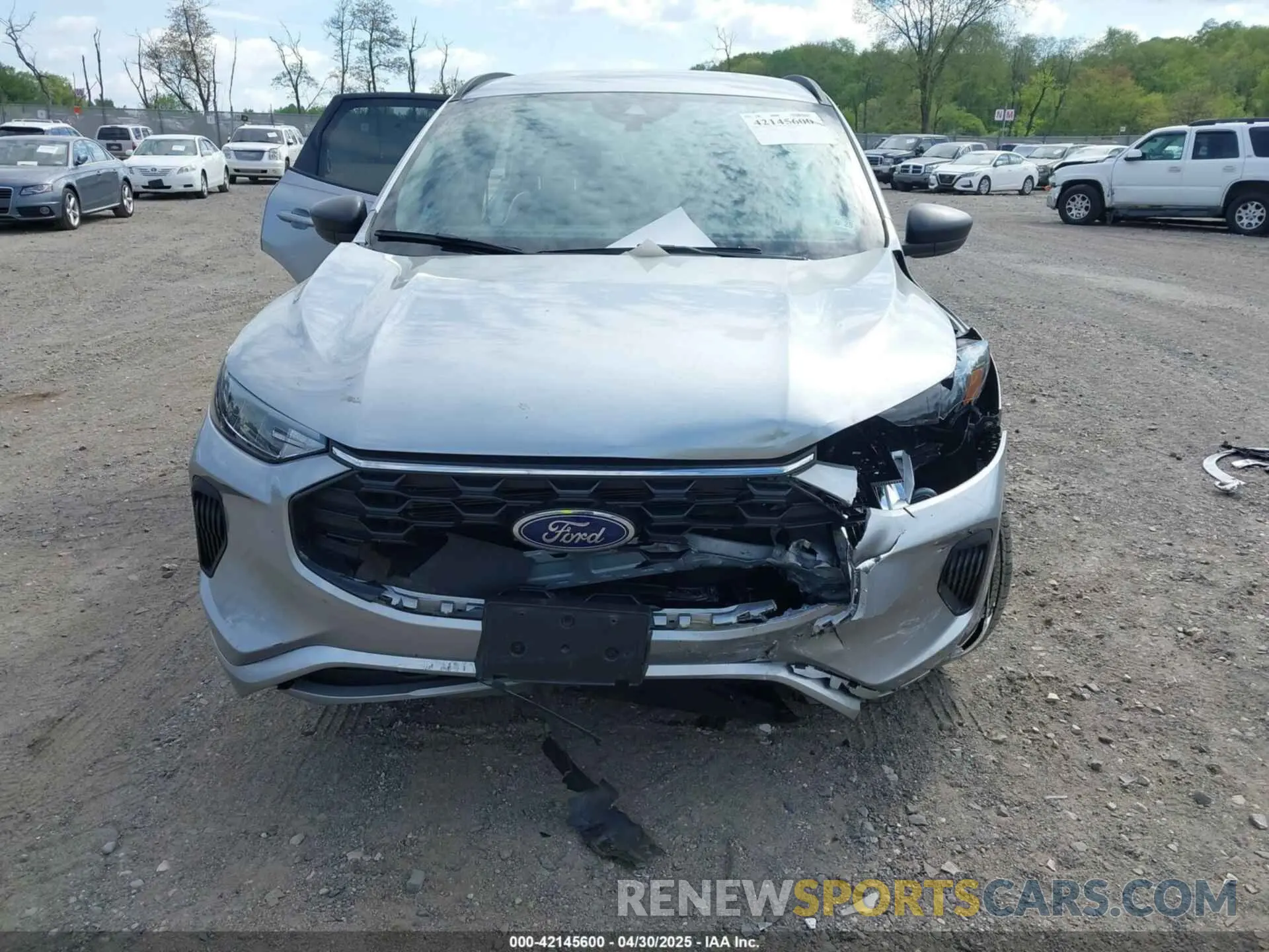 6 Фотография поврежденного автомобиля 1FMCU9MN6PUA08596 FORD ESCAPE 2023