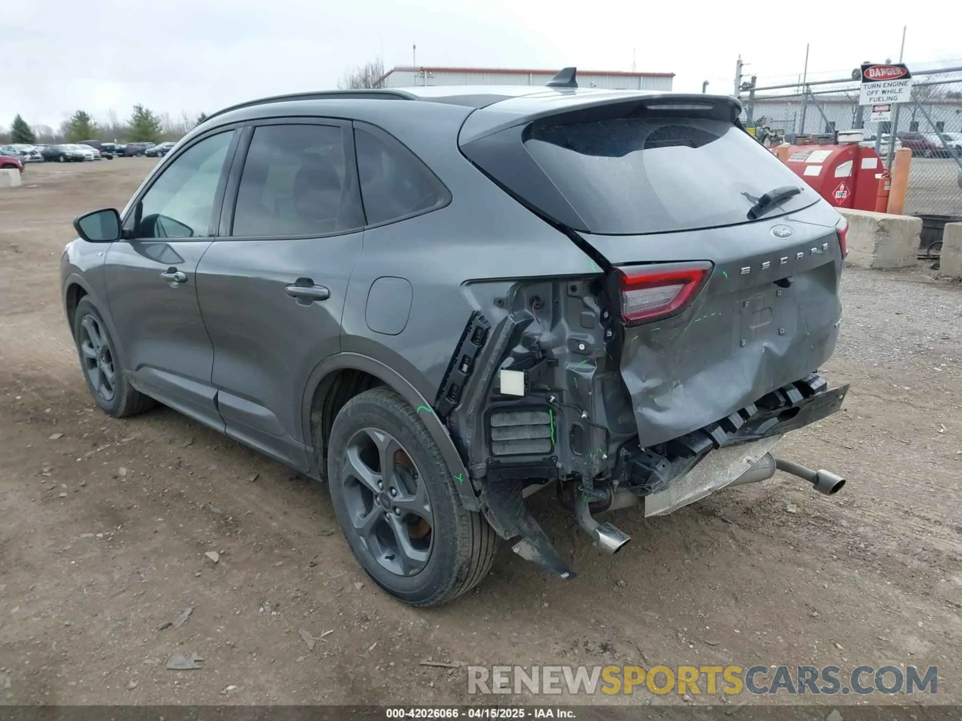 3 Photograph of a damaged car 1FMCU9MN8PUA50672 FORD ESCAPE 2023