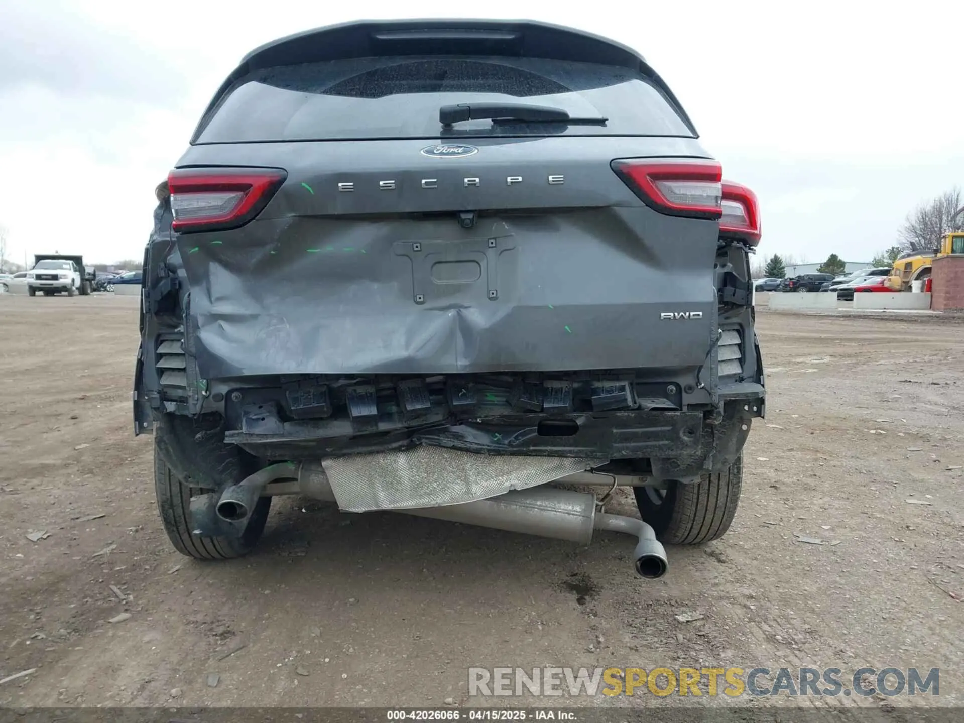 6 Photograph of a damaged car 1FMCU9MN8PUA50672 FORD ESCAPE 2023
