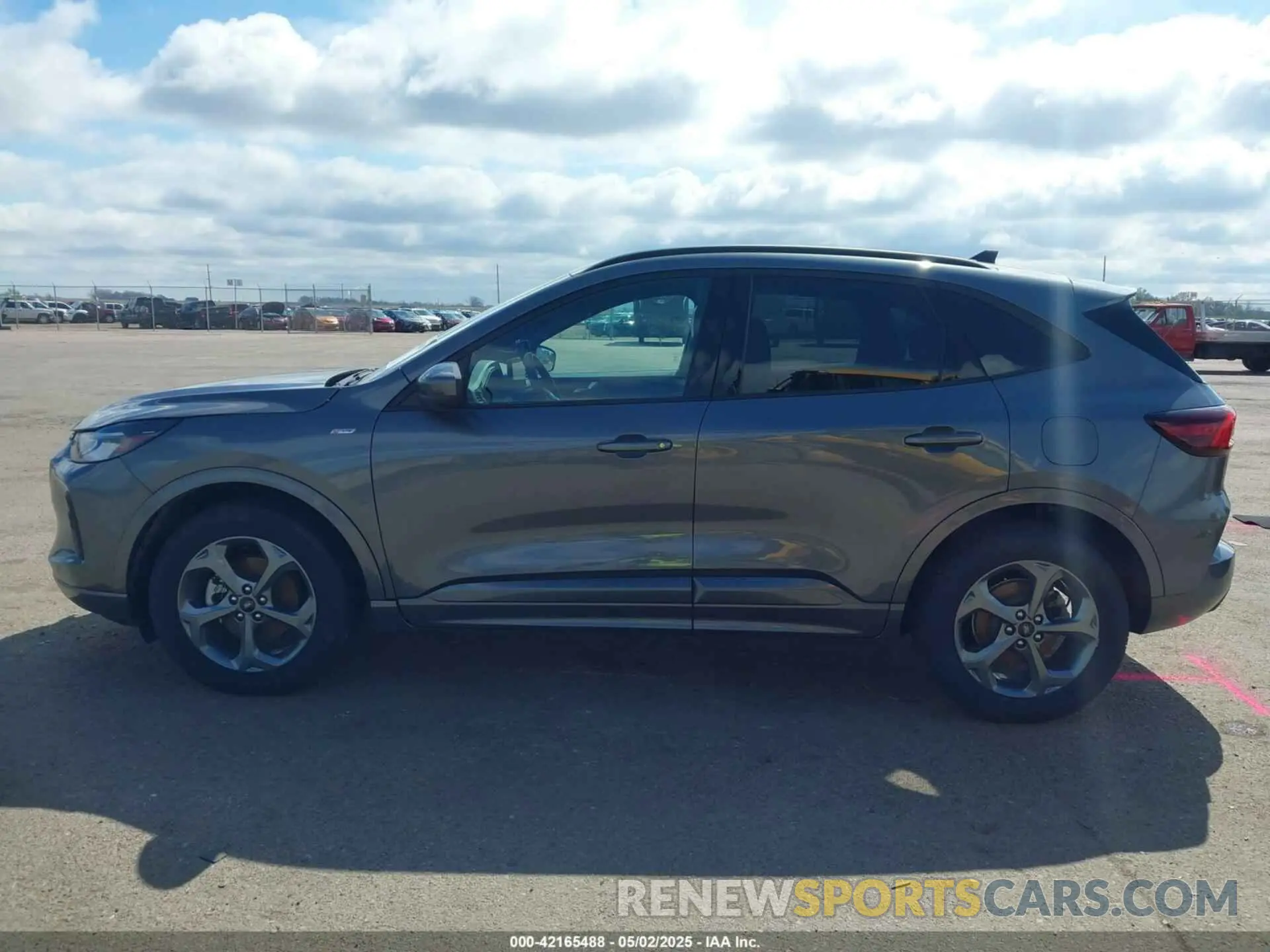 15 Photograph of a damaged car 1FMCU9NZ7PUA36182 FORD ESCAPE 2023