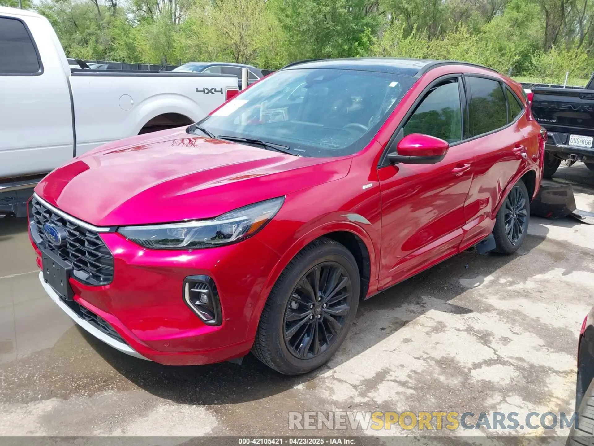 2 Фотография поврежденного автомобиля 1FMCU9PA6PUA71867 FORD ESCAPE 2023