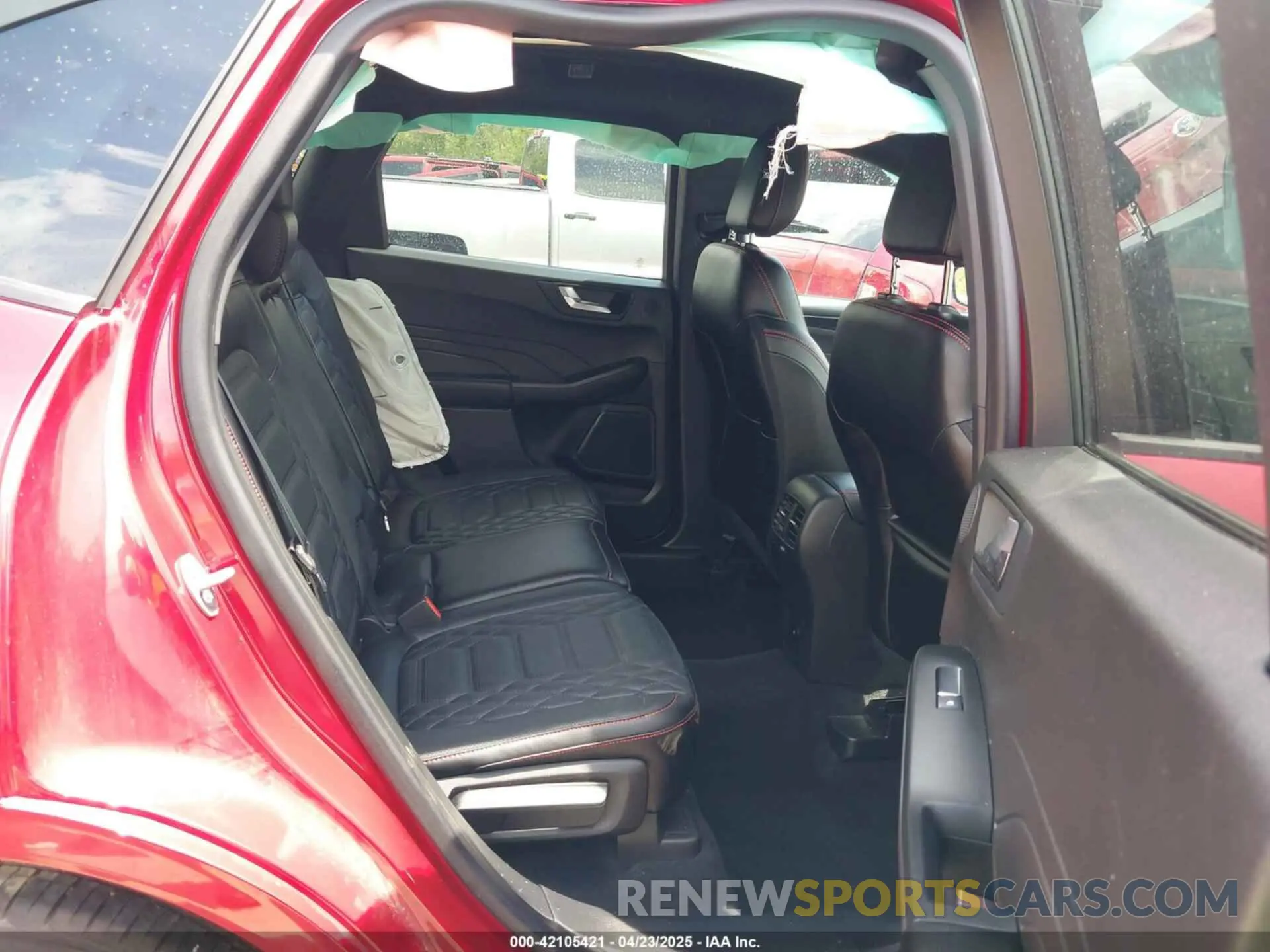8 Фотография поврежденного автомобиля 1FMCU9PA6PUA71867 FORD ESCAPE 2023