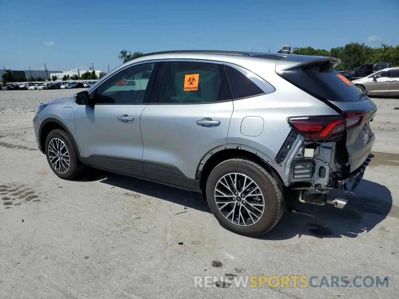 2 Фотография поврежденного автомобиля 1FMCU0E10RUB39128 FORD ESCAPE 2024