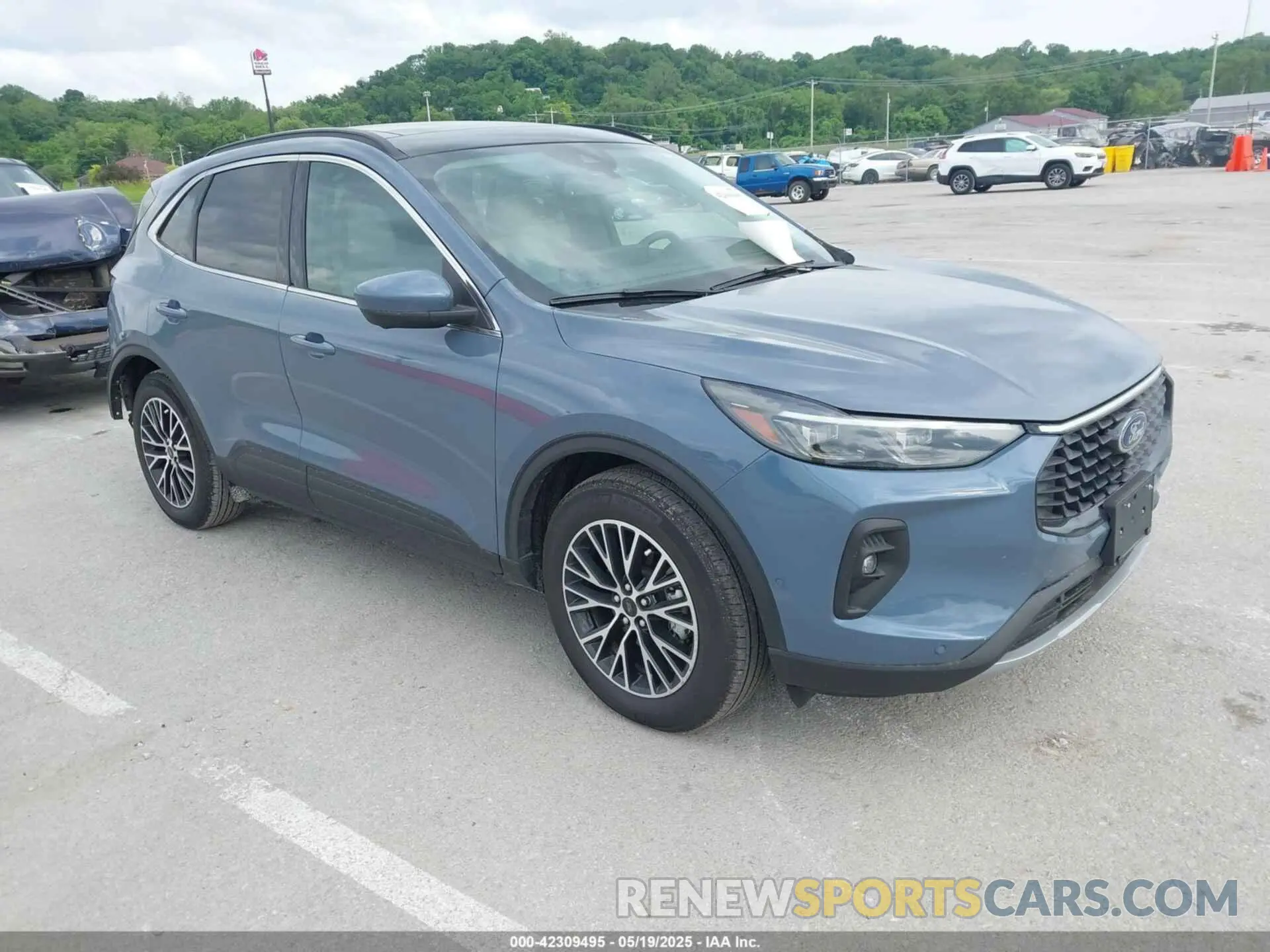 1 Photograph of a damaged car 1FMCU0E15RUA14352 FORD ESCAPE 2024