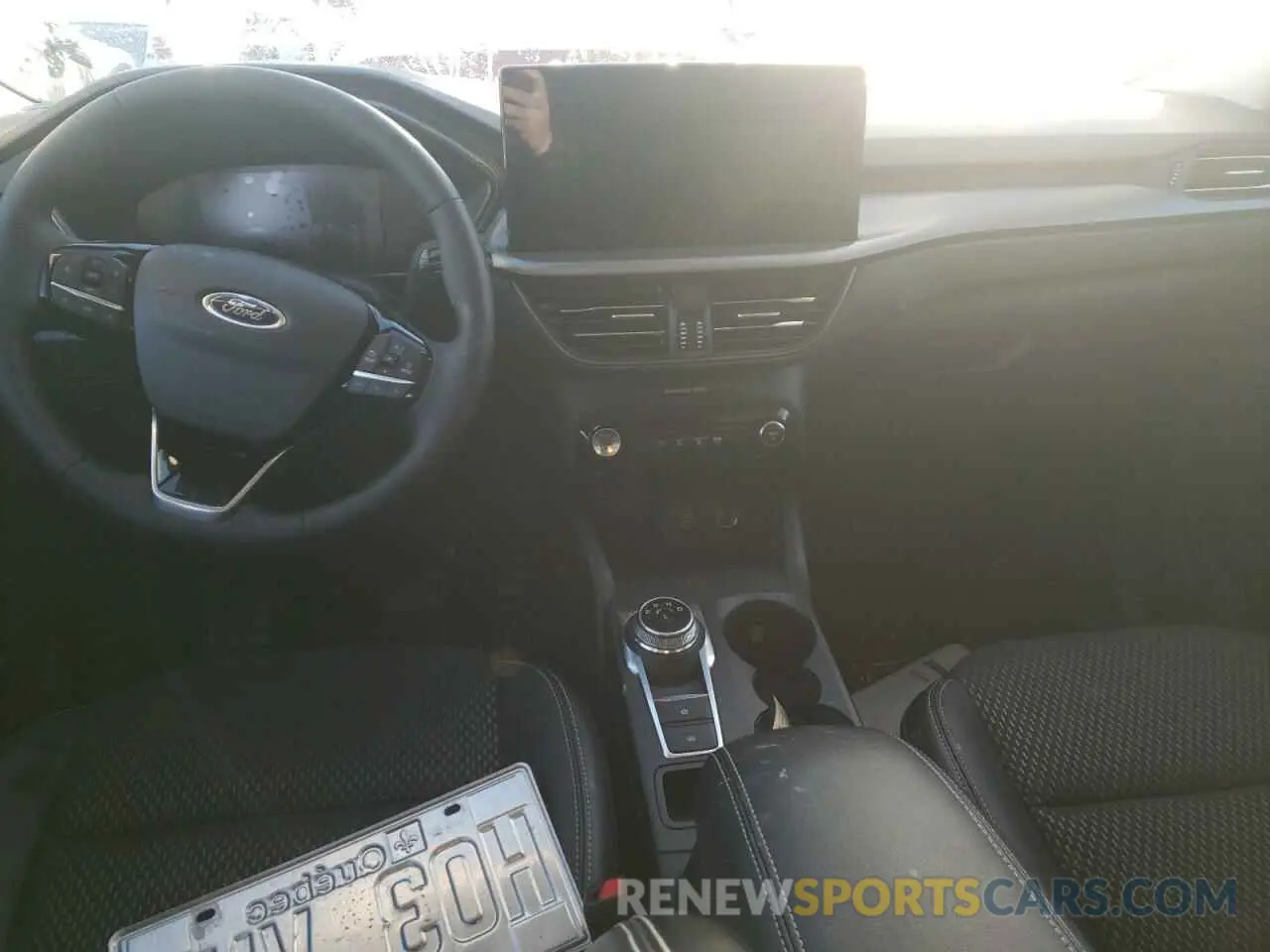 8 Photograph of a damaged car 1FMCU0E18RUB14879 FORD ESCAPE 2024