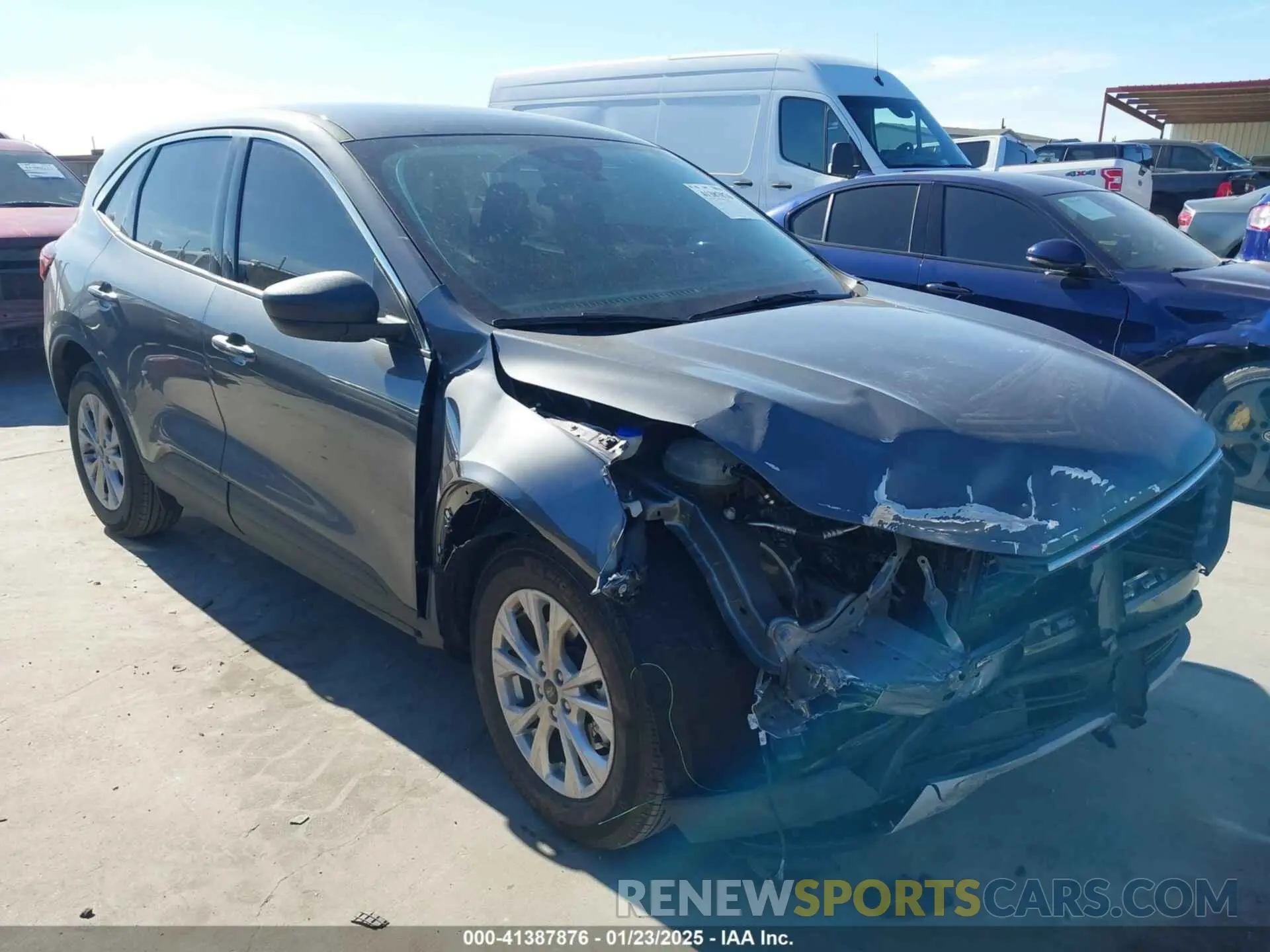 1 Photograph of a damaged car 1FMCU0GN2RUB31208 FORD ESCAPE 2024