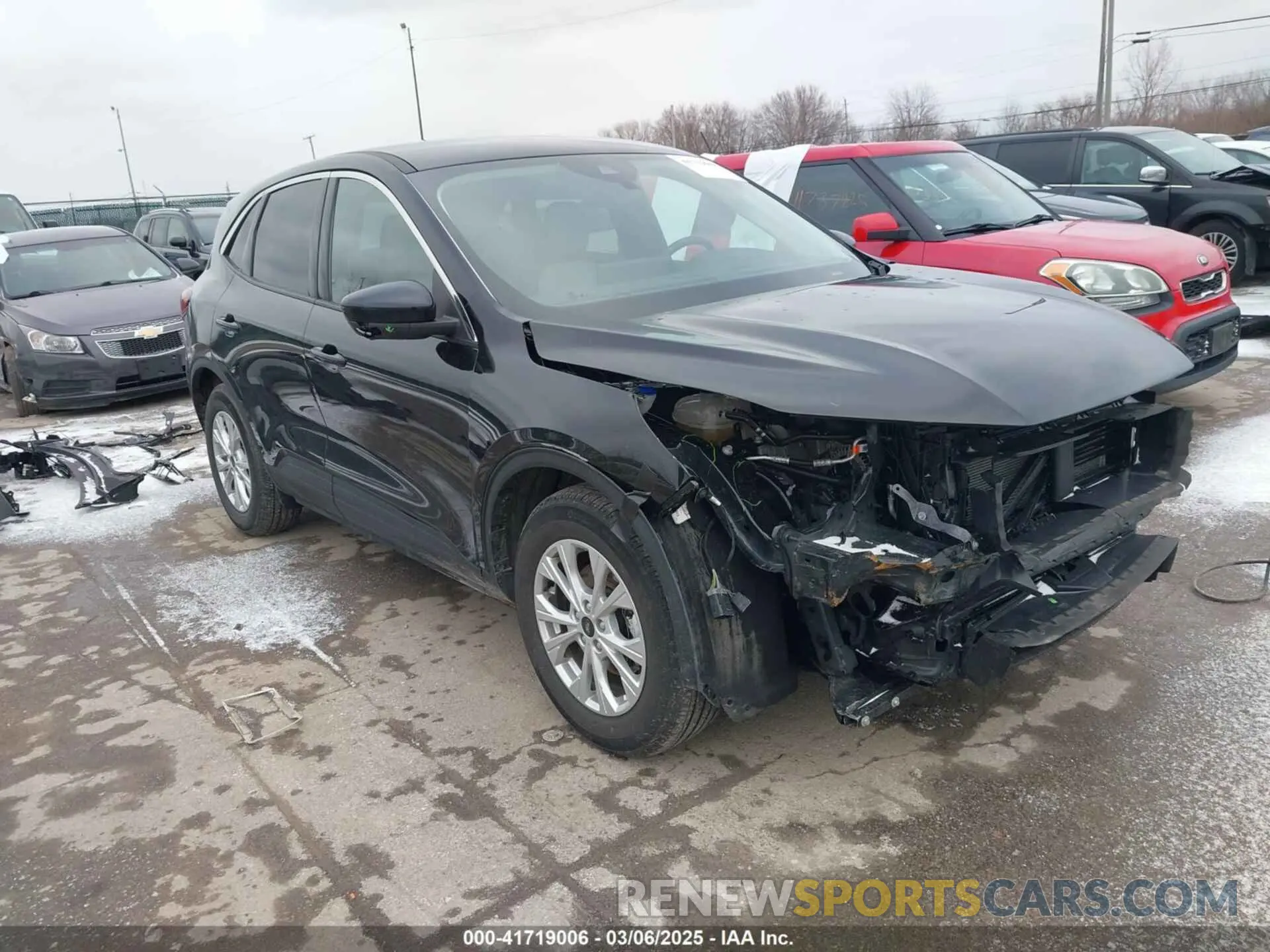 1 Фотография поврежденного автомобиля 1FMCU0GN3RUA67860 FORD ESCAPE 2024