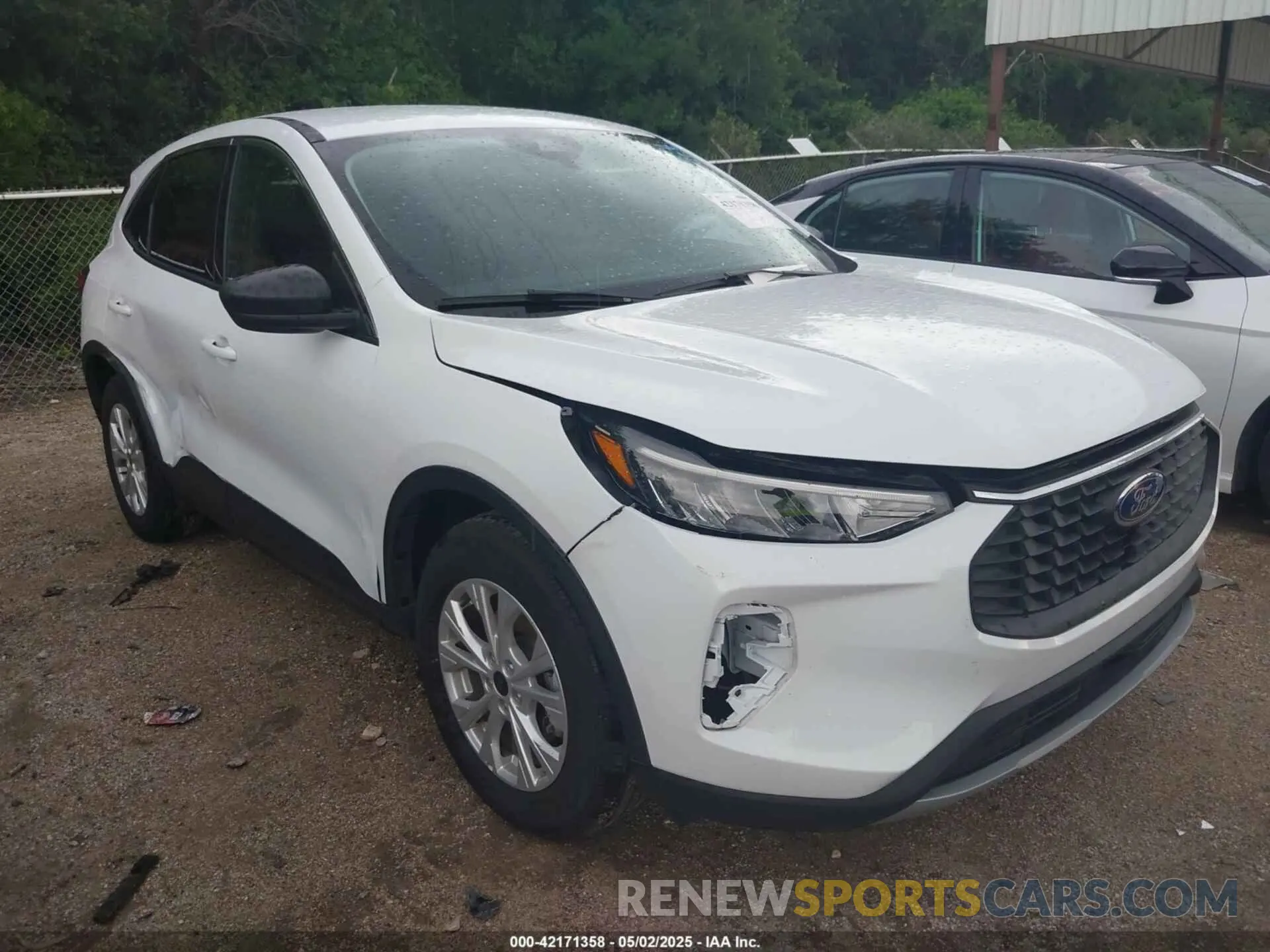 1 Фотография поврежденного автомобиля 1FMCU0GN7RUB02402 FORD ESCAPE 2024
