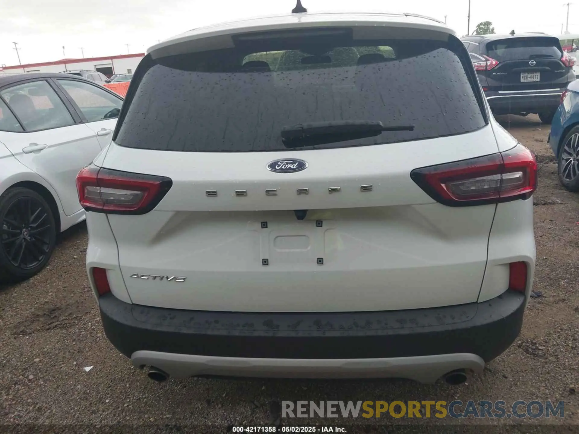 16 Фотография поврежденного автомобиля 1FMCU0GN7RUB02402 FORD ESCAPE 2024