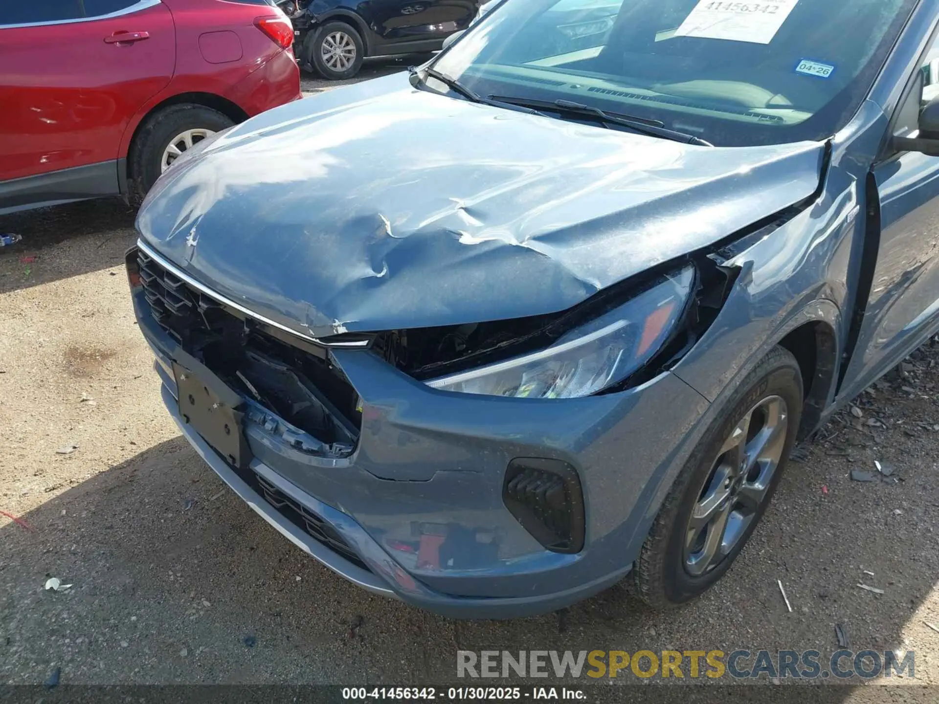 6 Photograph of a damaged car 1FMCU0MN1RUA39575 FORD ESCAPE 2024