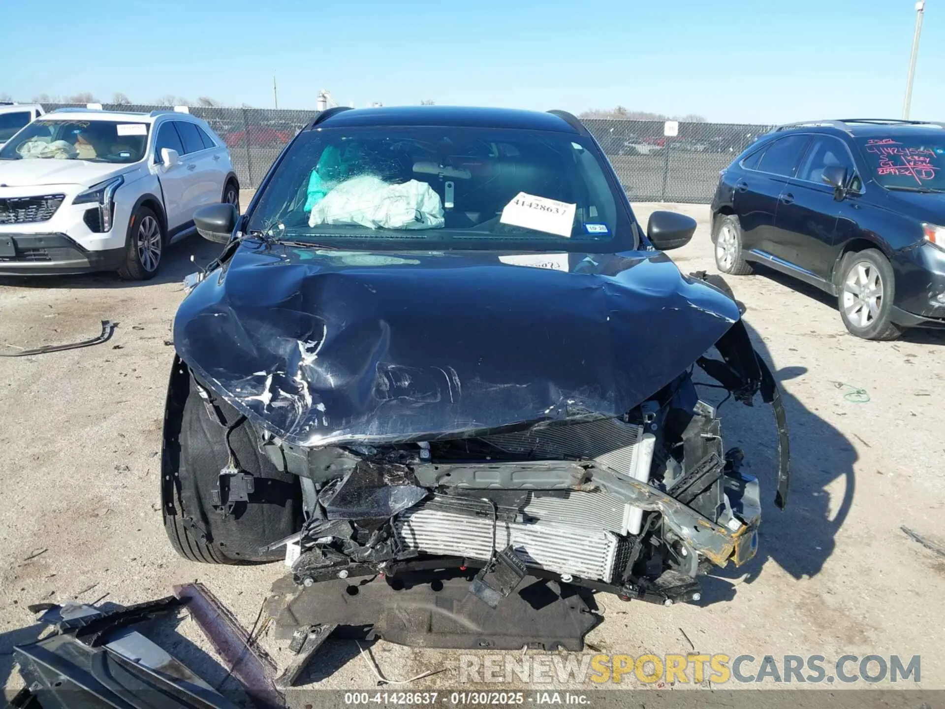 11 Photograph of a damaged car 1FMCU0MN1RUB59733 FORD ESCAPE 2024