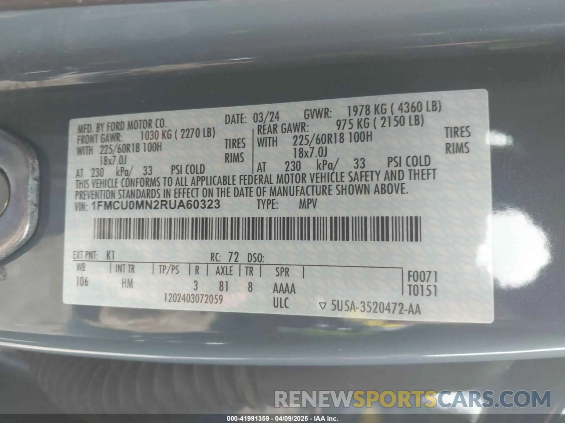 9 Photograph of a damaged car 1FMCU0MN2RUA60323 FORD ESCAPE 2024