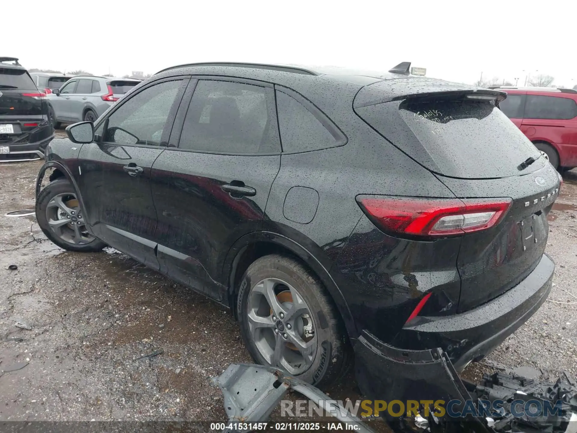3 Фотография поврежденного автомобиля 1FMCU0MN2RUB58851 FORD ESCAPE 2024