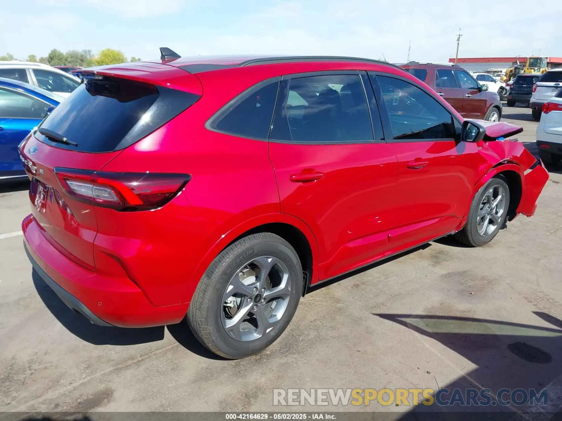 4 Фотография поврежденного автомобиля 1FMCU0MN4RUB44952 FORD ESCAPE 2024