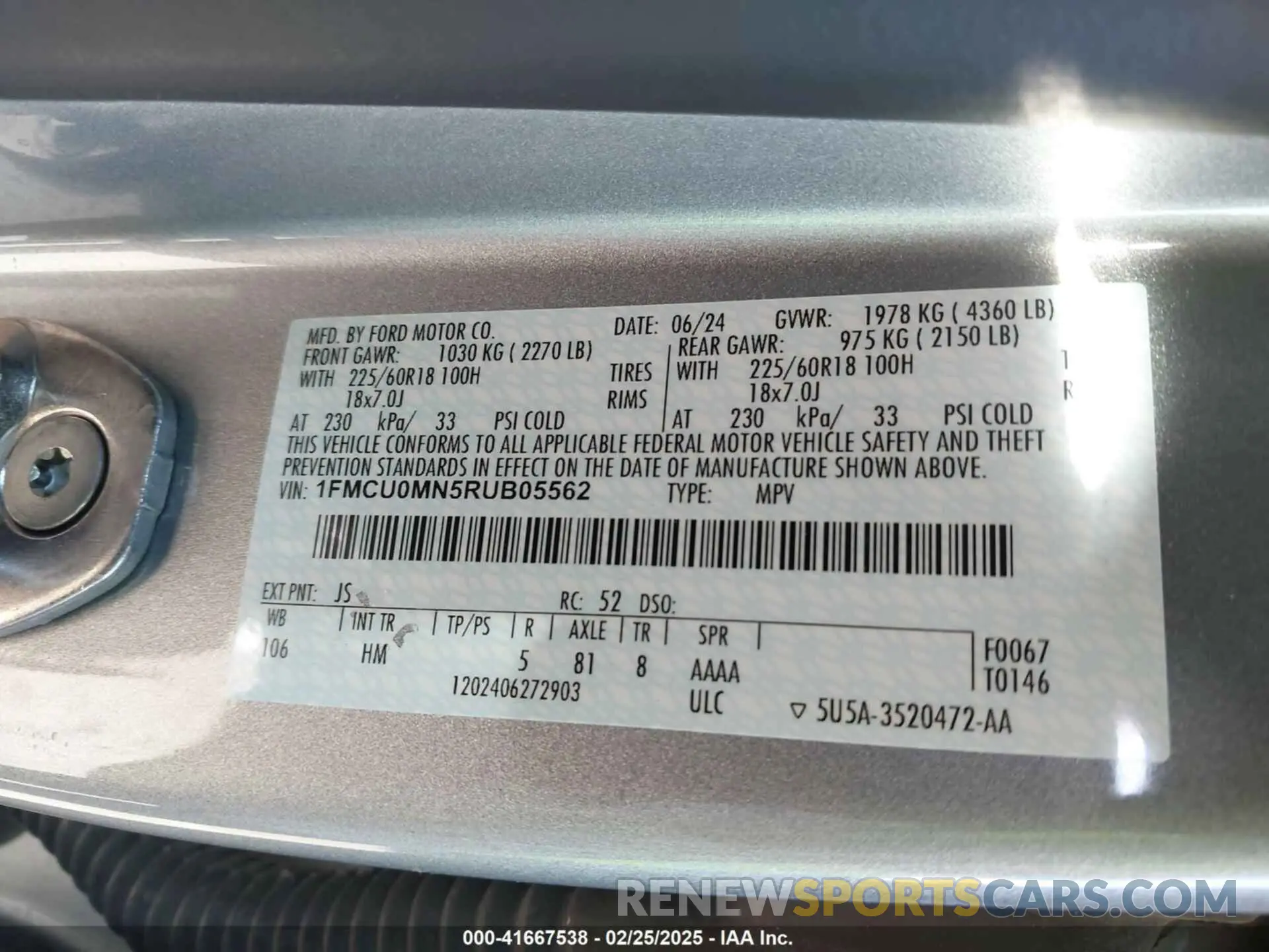 9 Фотография поврежденного автомобиля 1FMCU0MN5RUB05562 FORD ESCAPE 2024