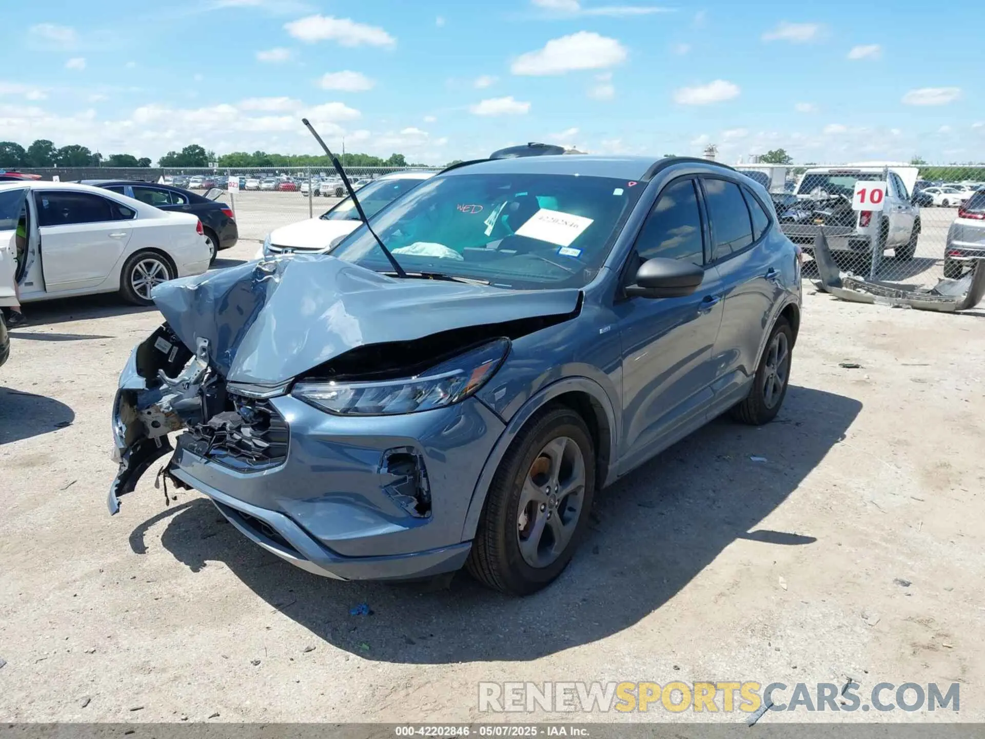 2 Фотография поврежденного автомобиля 1FMCU0MNXRUB44034 FORD ESCAPE 2024