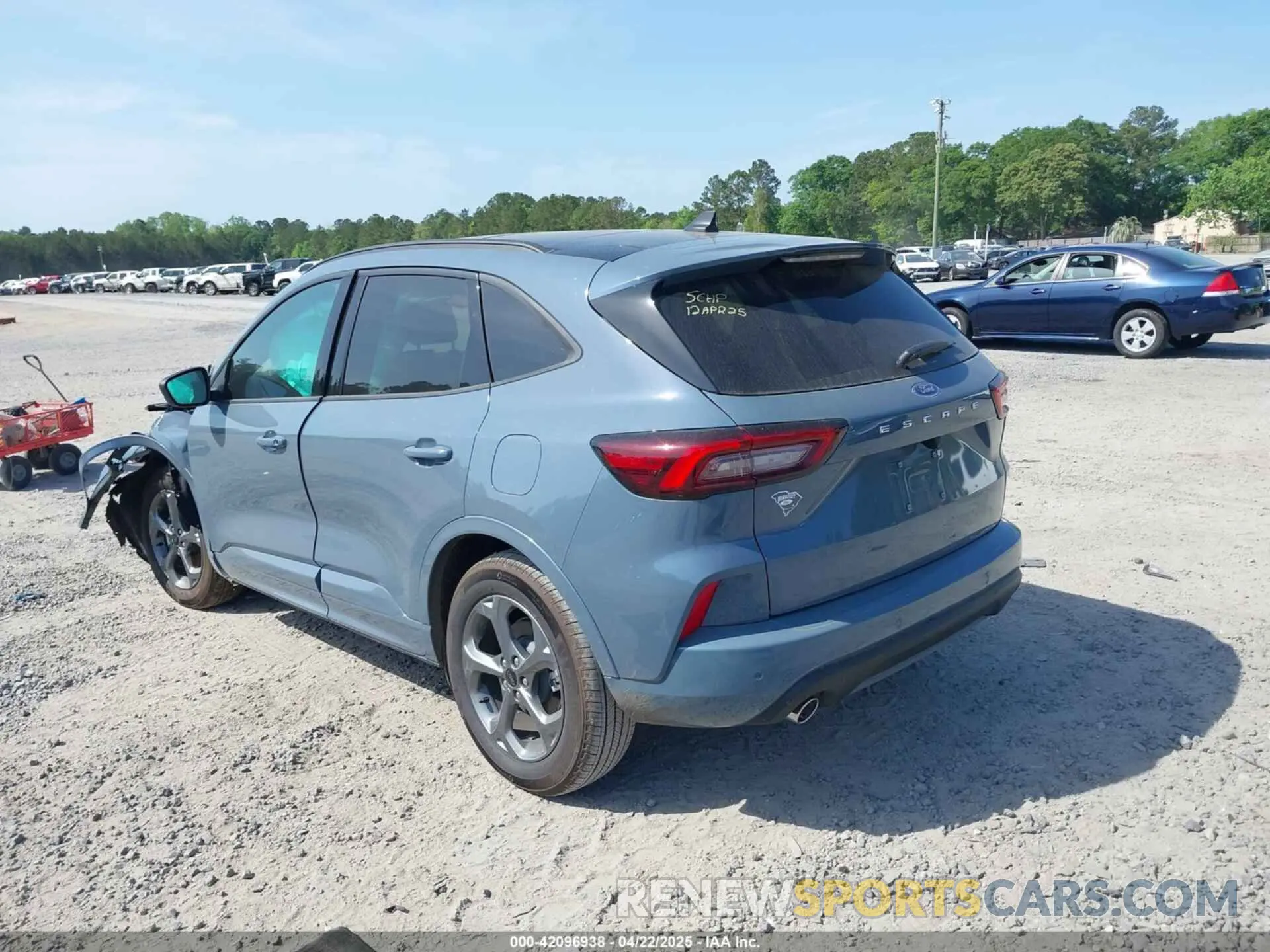 3 Фотография поврежденного автомобиля 1FMCU0MNXRUB51274 FORD ESCAPE 2024
