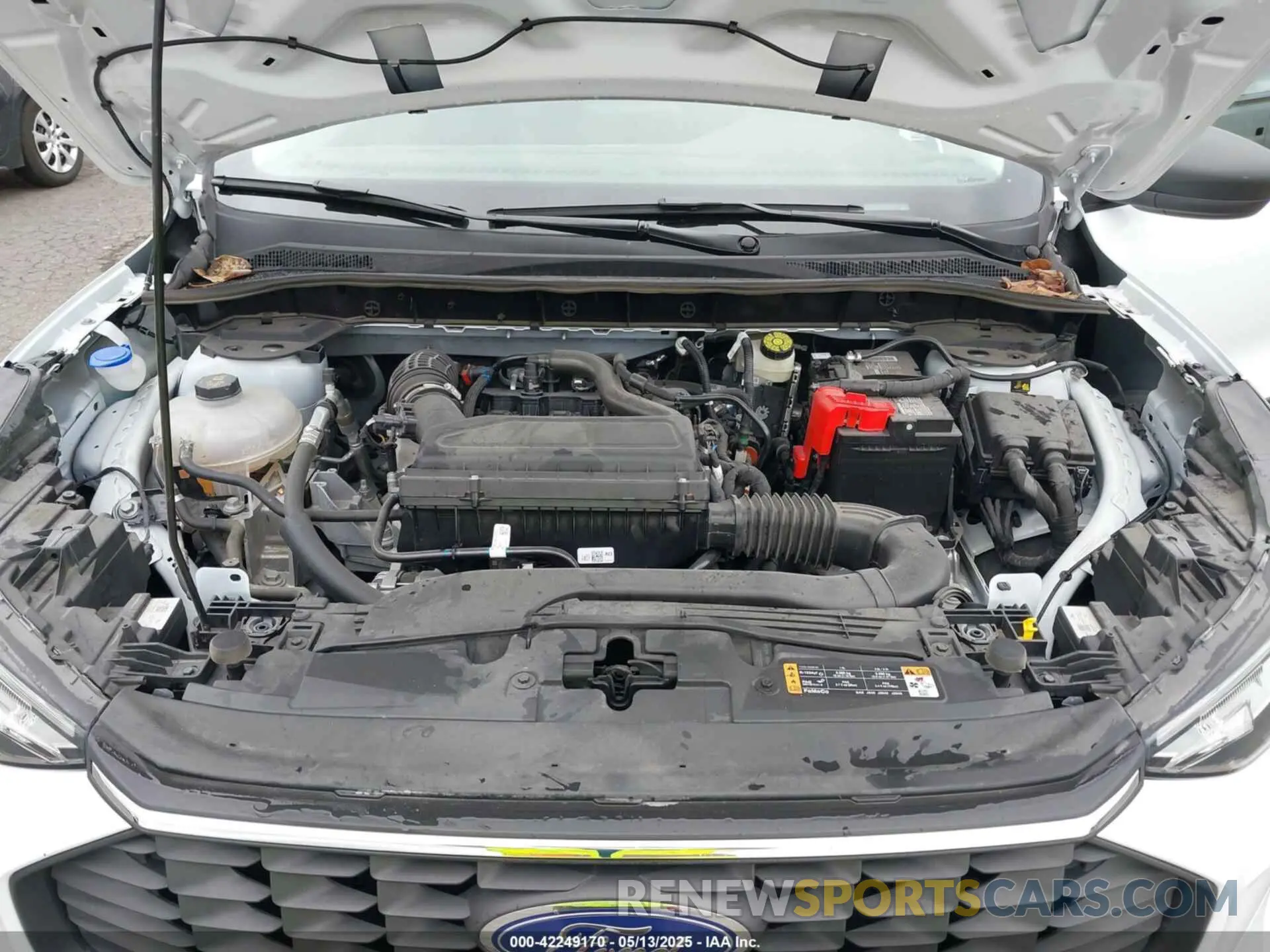 10 Photograph of a damaged car 1FMCU9GN0RUA66671 FORD ESCAPE 2024