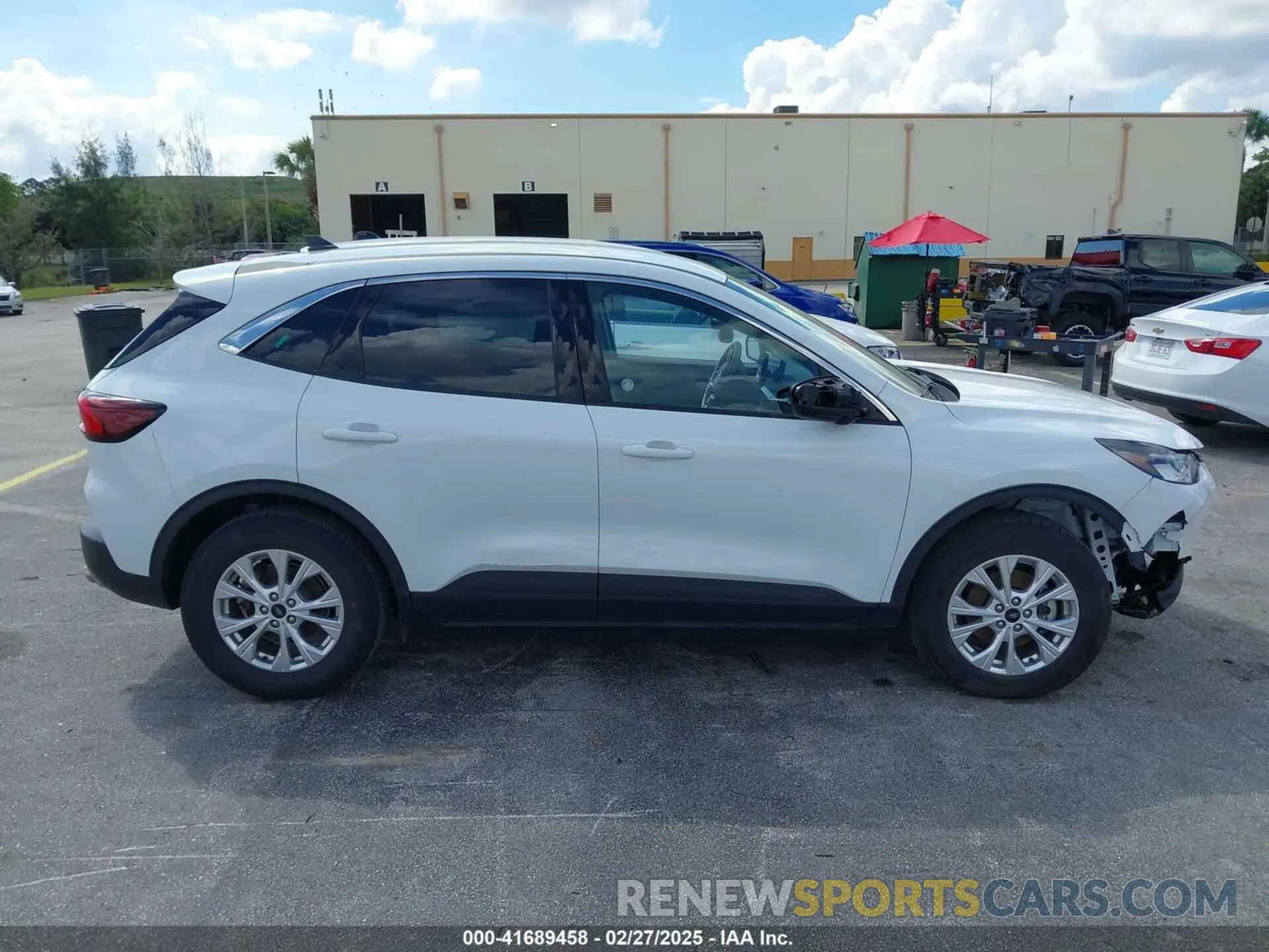 13 Photograph of a damaged car 1FMCU9GN4RUA24519 FORD ESCAPE 2024