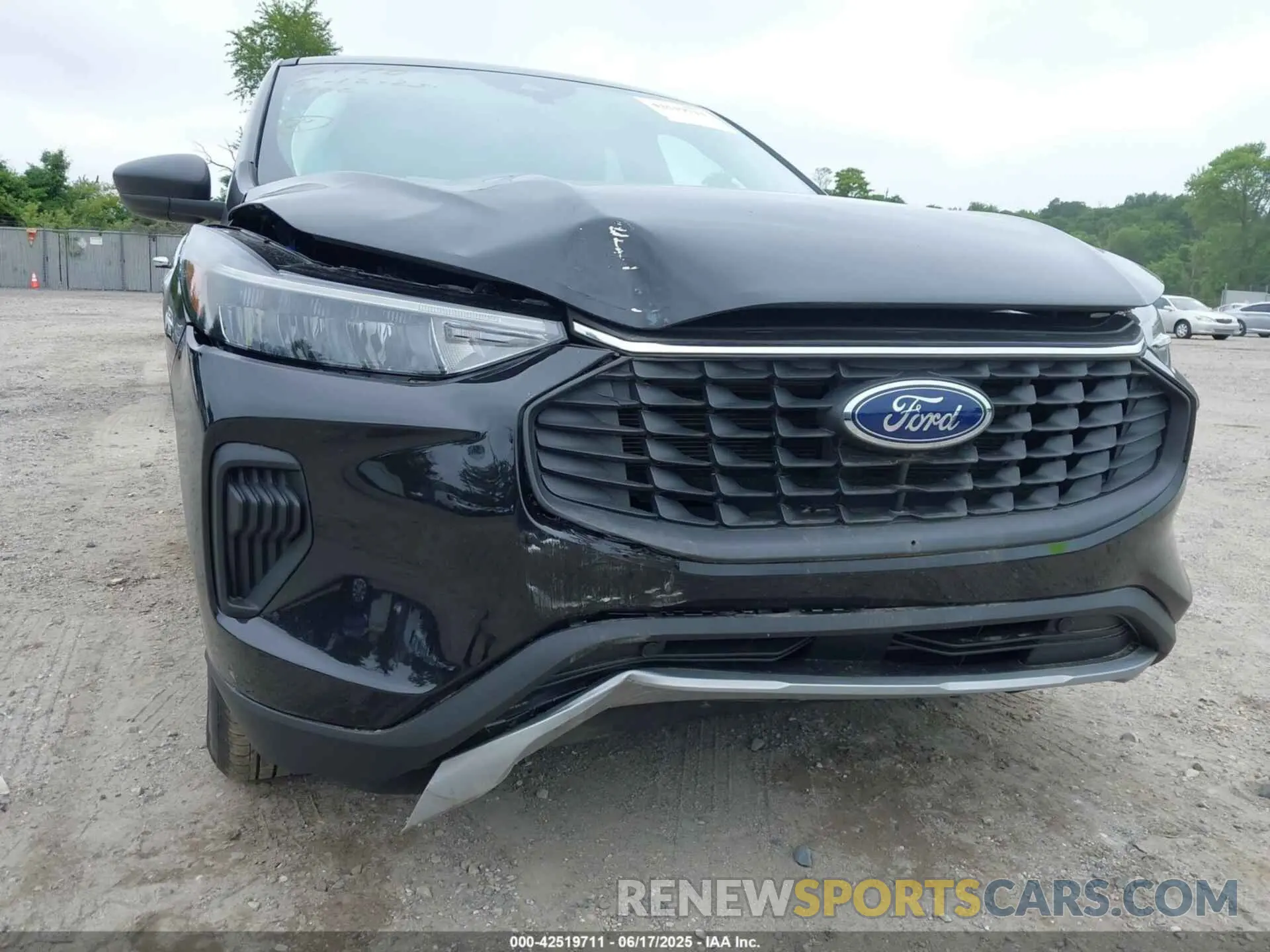 6 Photograph of a damaged car 1FMCU9GN6RUA12291 FORD ESCAPE 2024