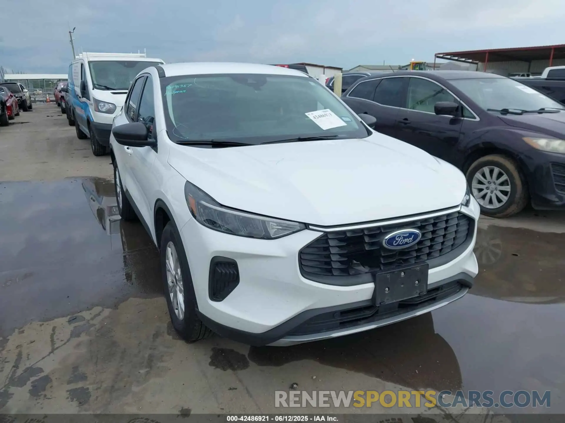 1 Фотография поврежденного автомобиля 1FMCU9GN7RUA07679 FORD ESCAPE 2024