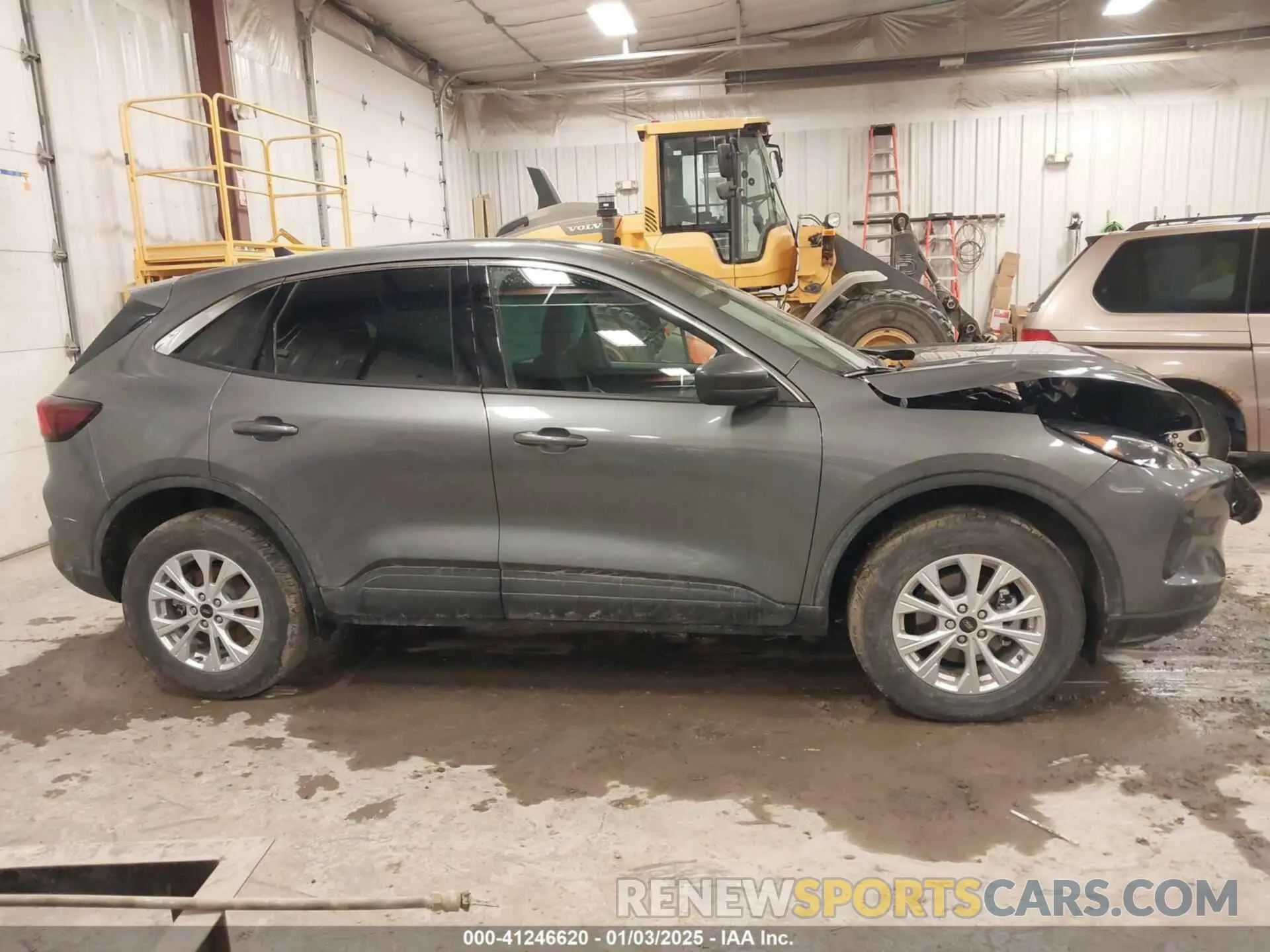 13 Photograph of a damaged car 1FMCU9GN8RUA95786 FORD ESCAPE 2024
