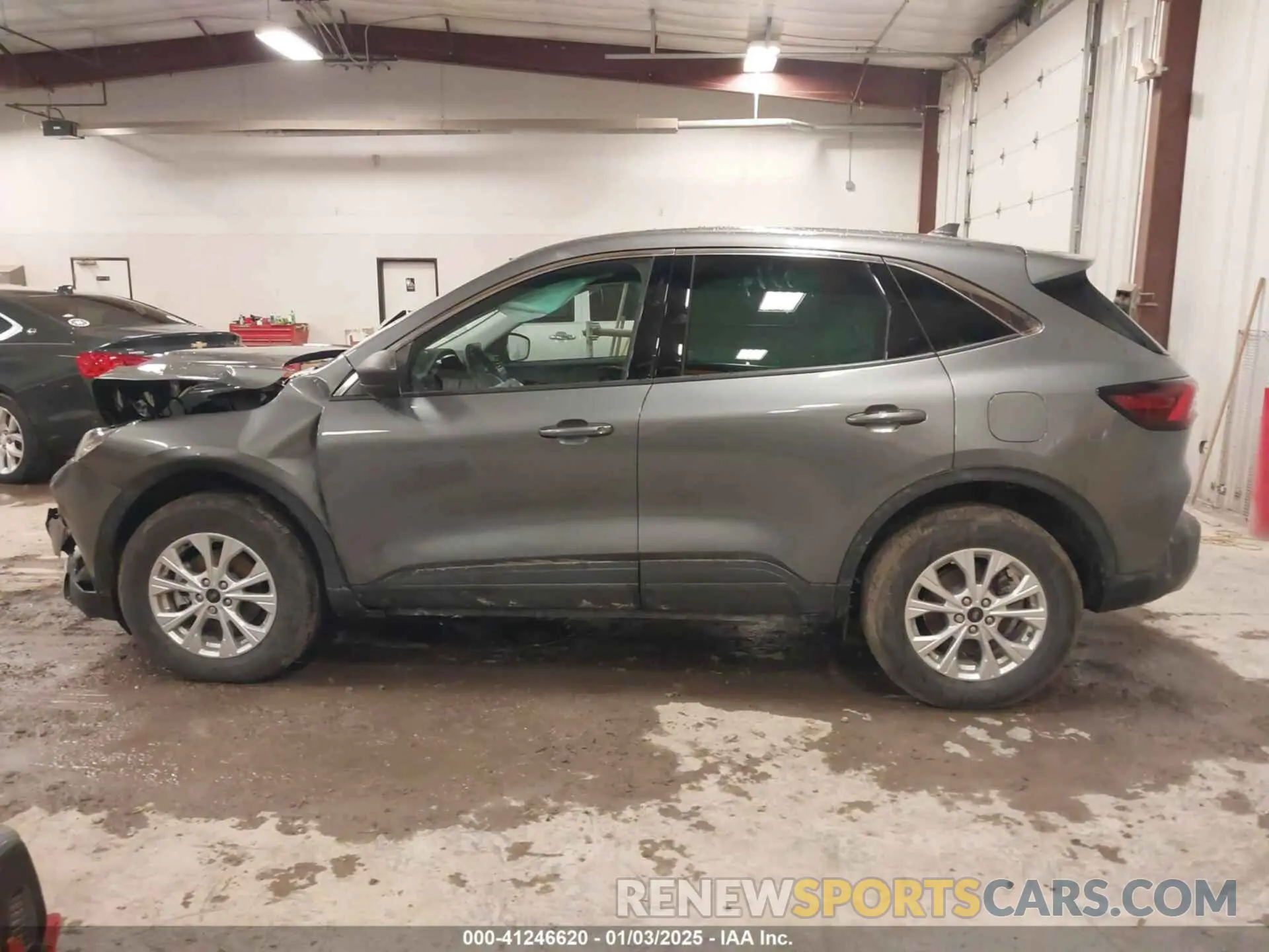 14 Photograph of a damaged car 1FMCU9GN8RUA95786 FORD ESCAPE 2024