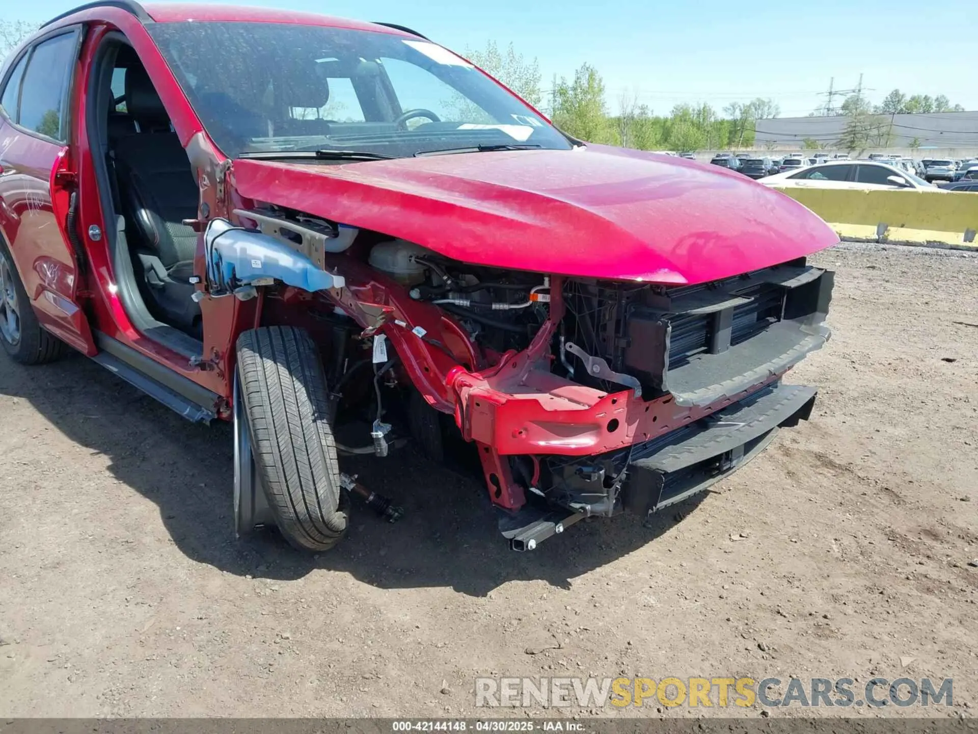 18 Фотография поврежденного автомобиля 1FMCU9MN0RUB00628 FORD ESCAPE 2024