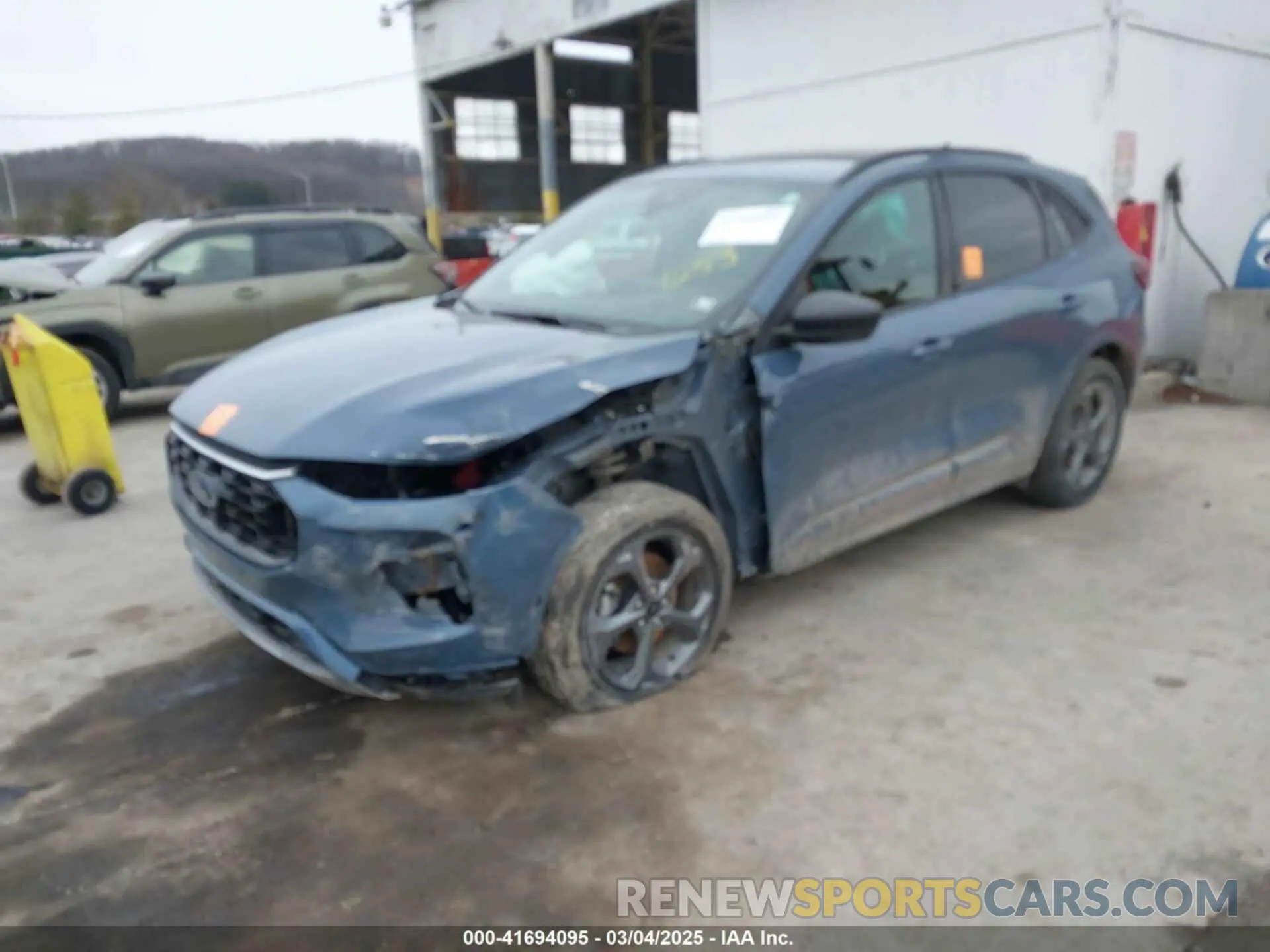 2 Photograph of a damaged car 1FMCU9MN2RUA69253 FORD ESCAPE 2024