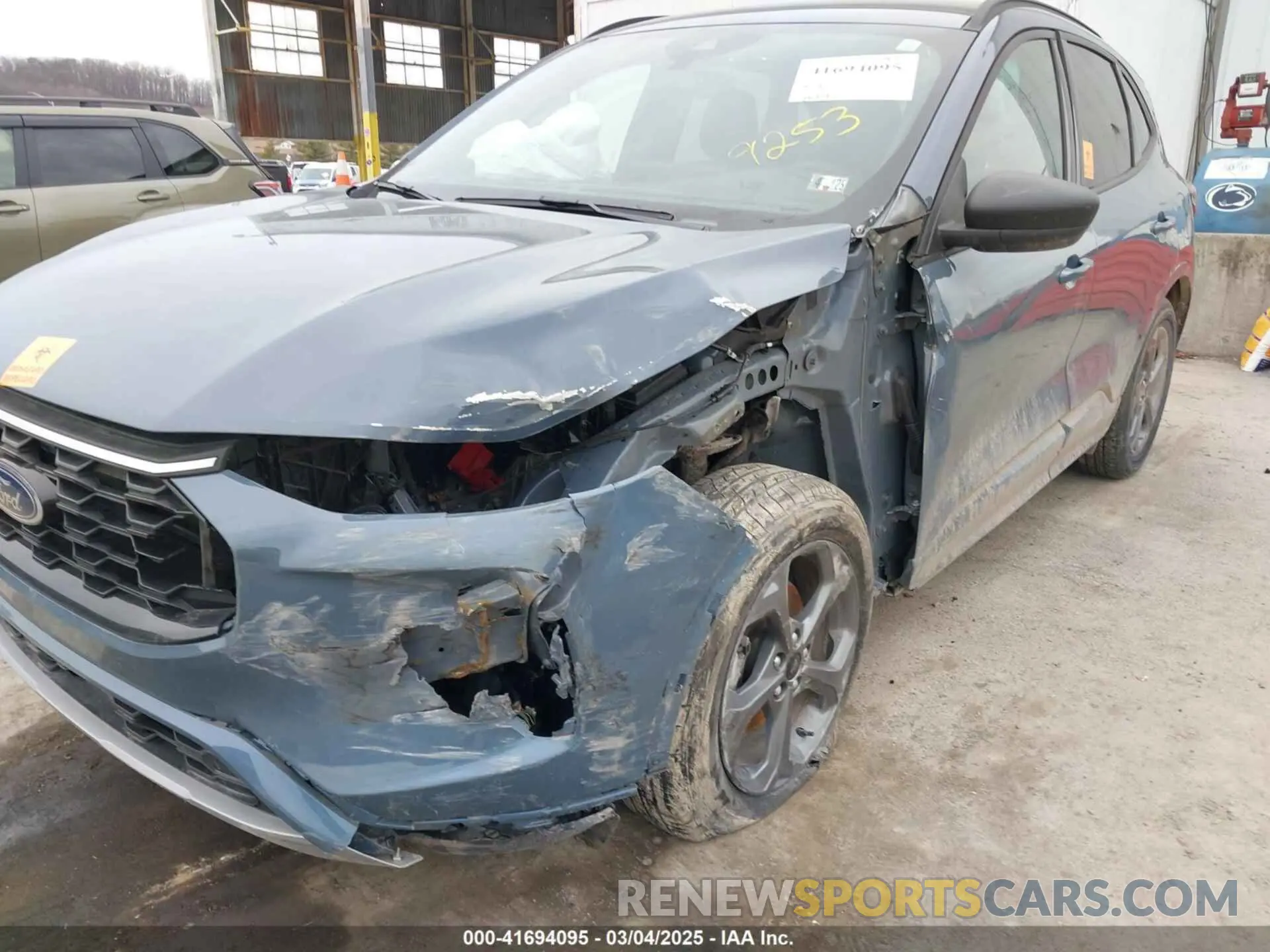 6 Photograph of a damaged car 1FMCU9MN2RUA69253 FORD ESCAPE 2024